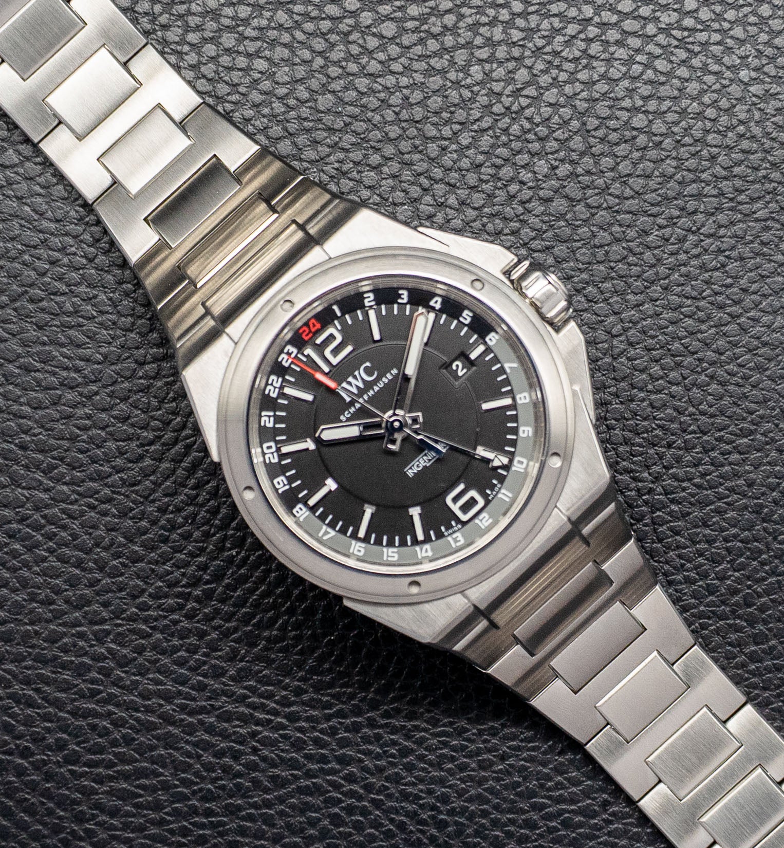 IWC Ingenieur Automatic IW324402 Dual Time 2016 Papers