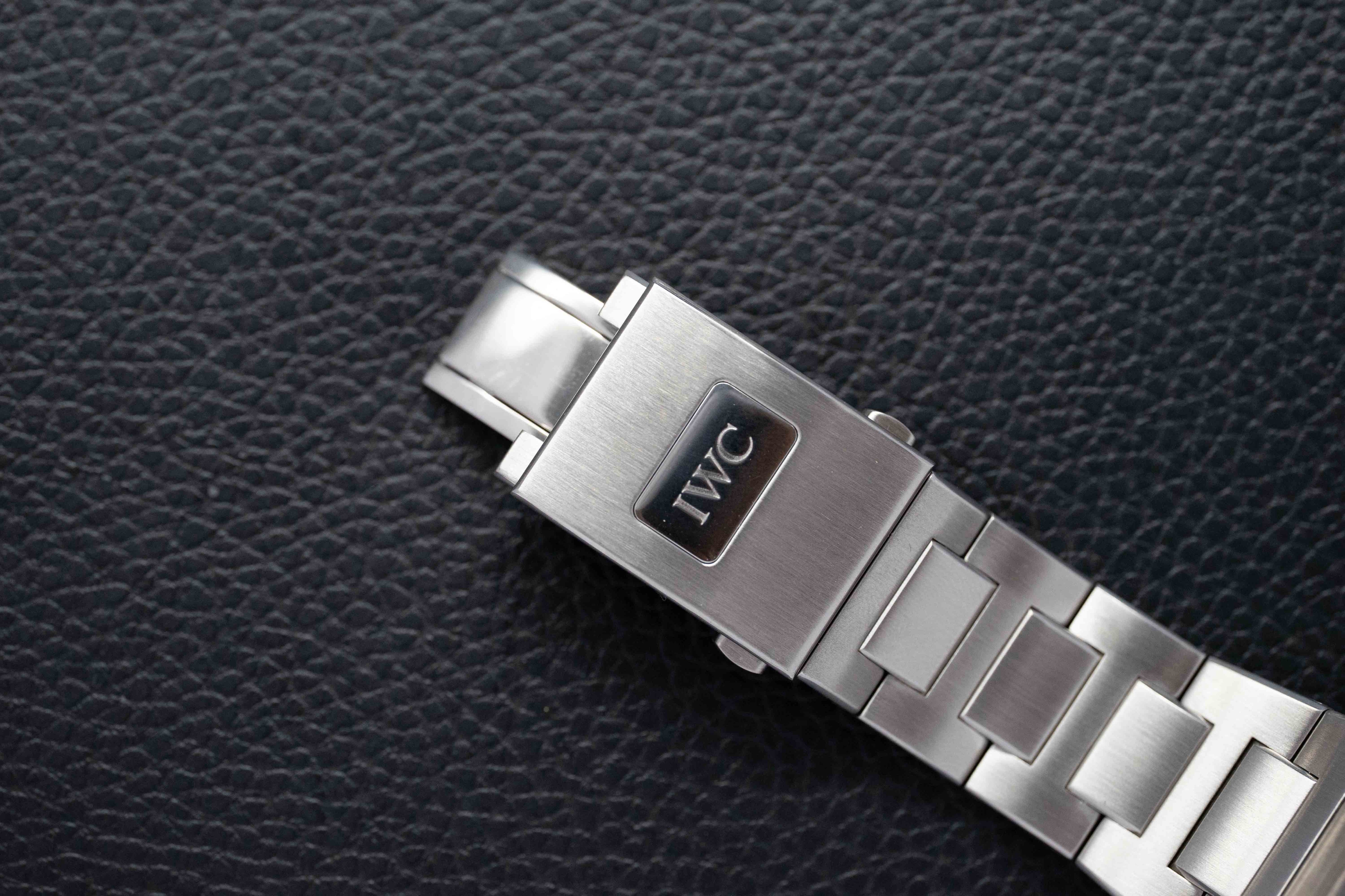 IWC Ingenieur Automatic IW324402 Dual Time 2016 Papers