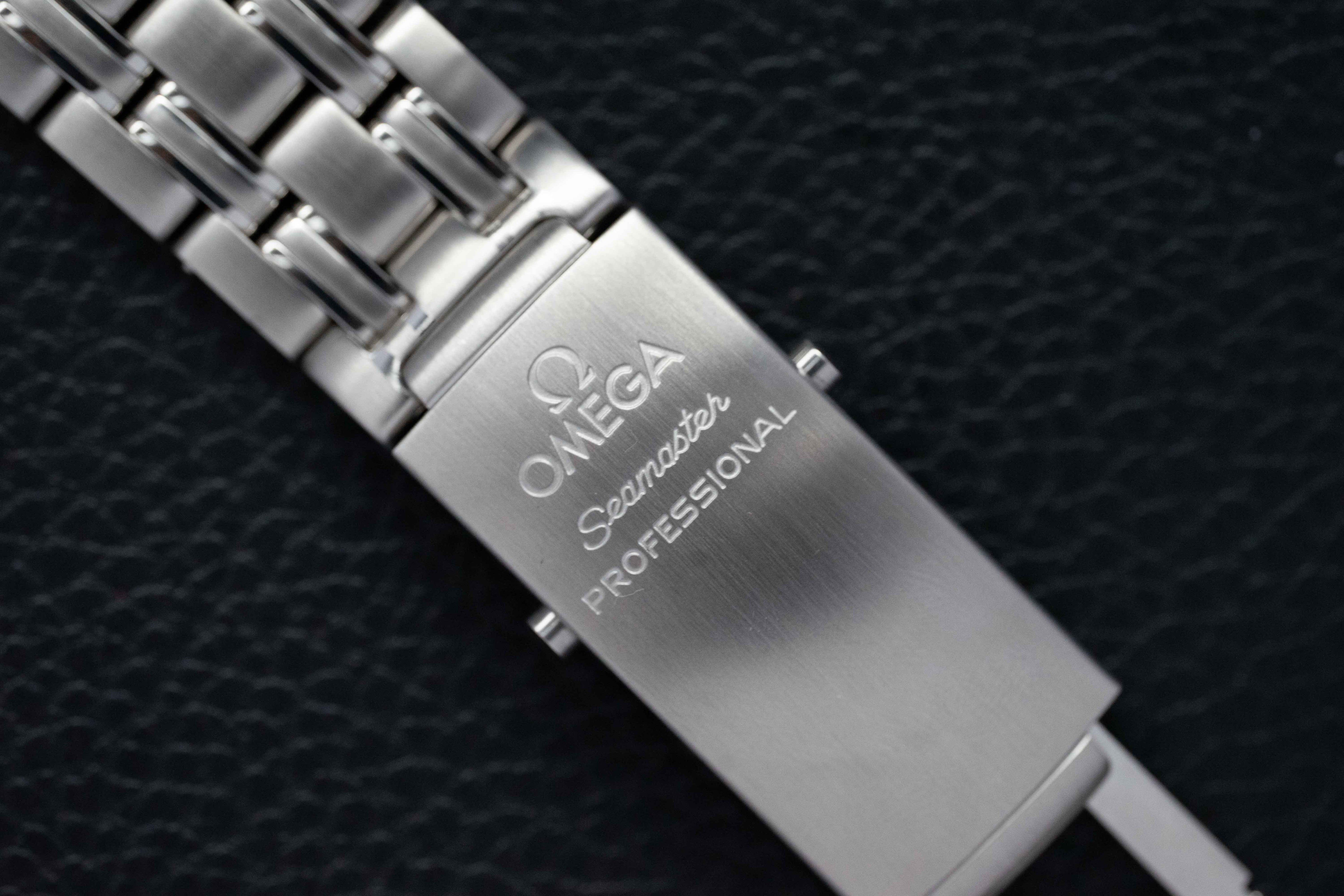 Omega Seamaster Diver 2222.80 Papers 2017