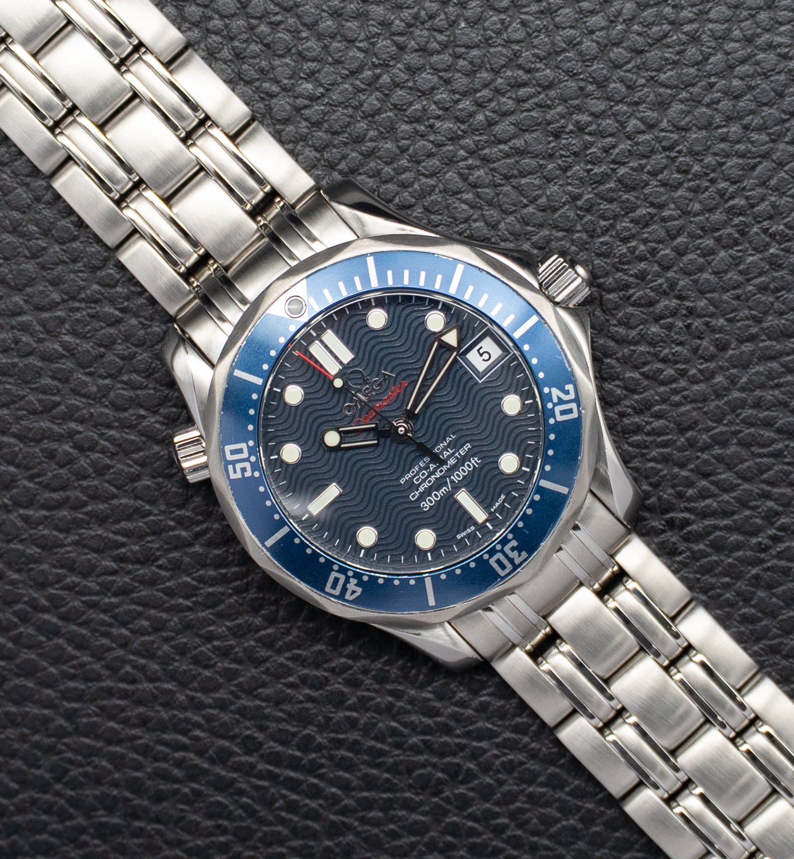 Omega Seamaster Diver 2222.80 Blue Dial 2009