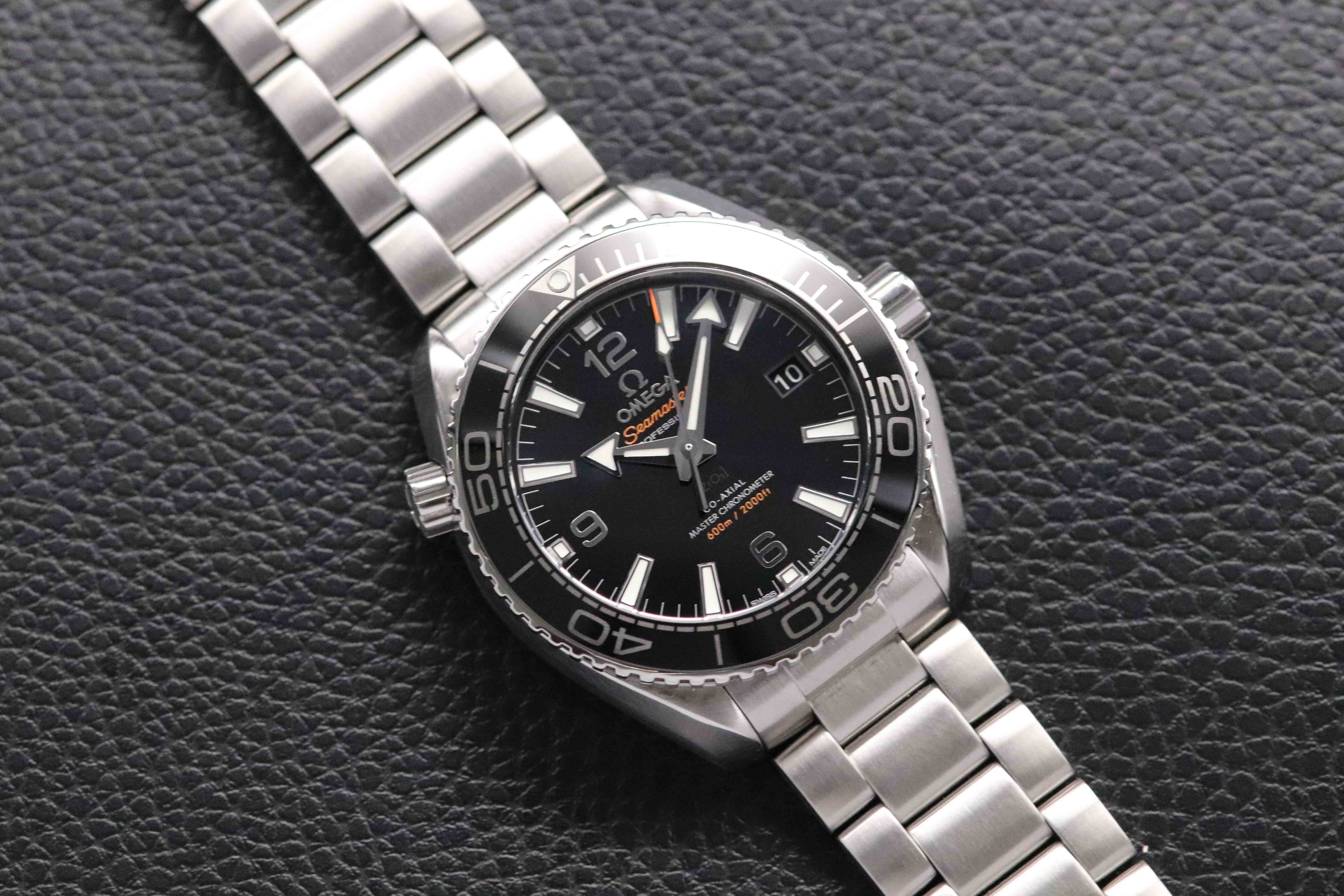 Omega Seamaster Planet Ocean 215.30.40.20.01.001 Fullset 2023 Box+Papers