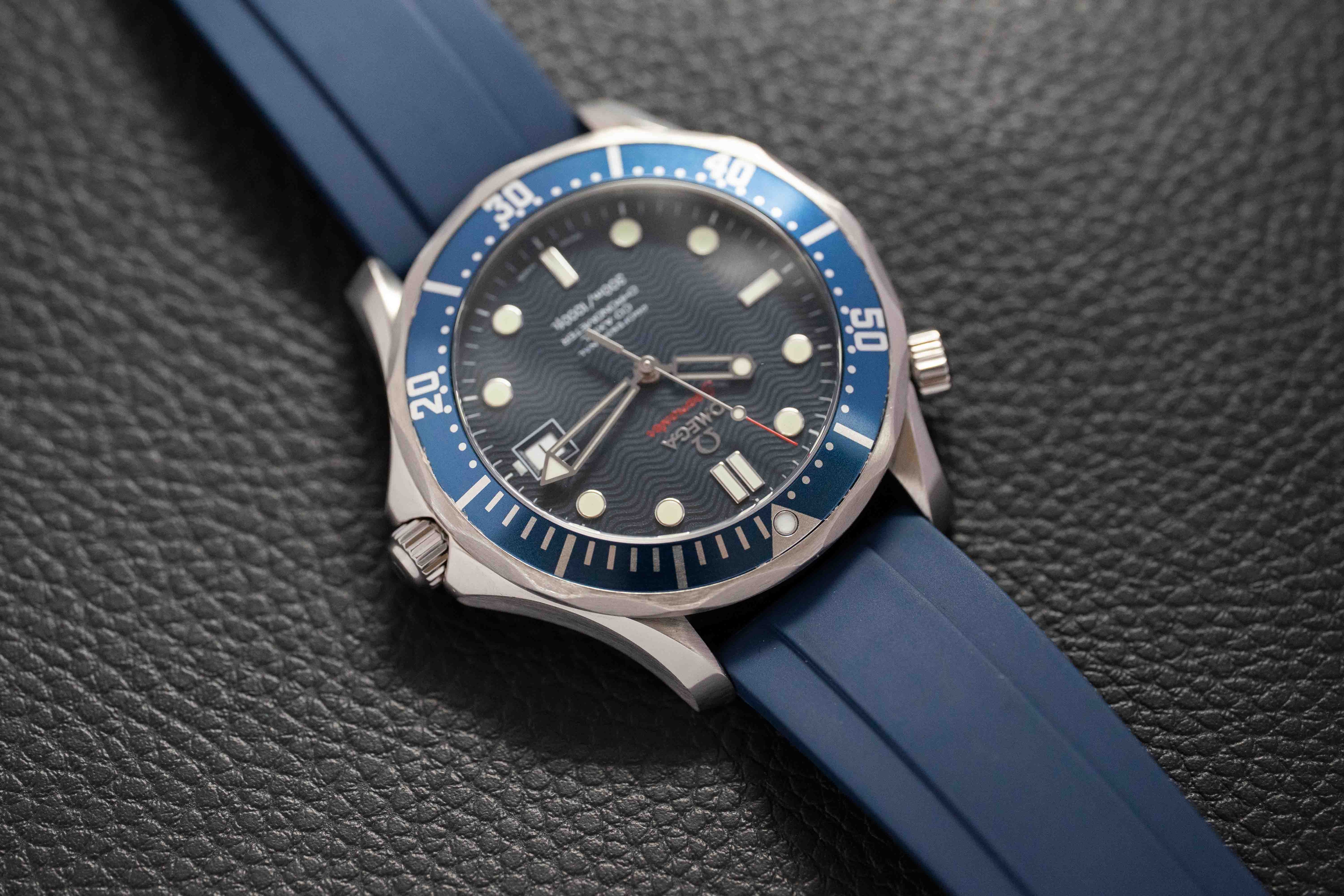 Omega Seamaster Diver 2220.80 Blue Dial 2009