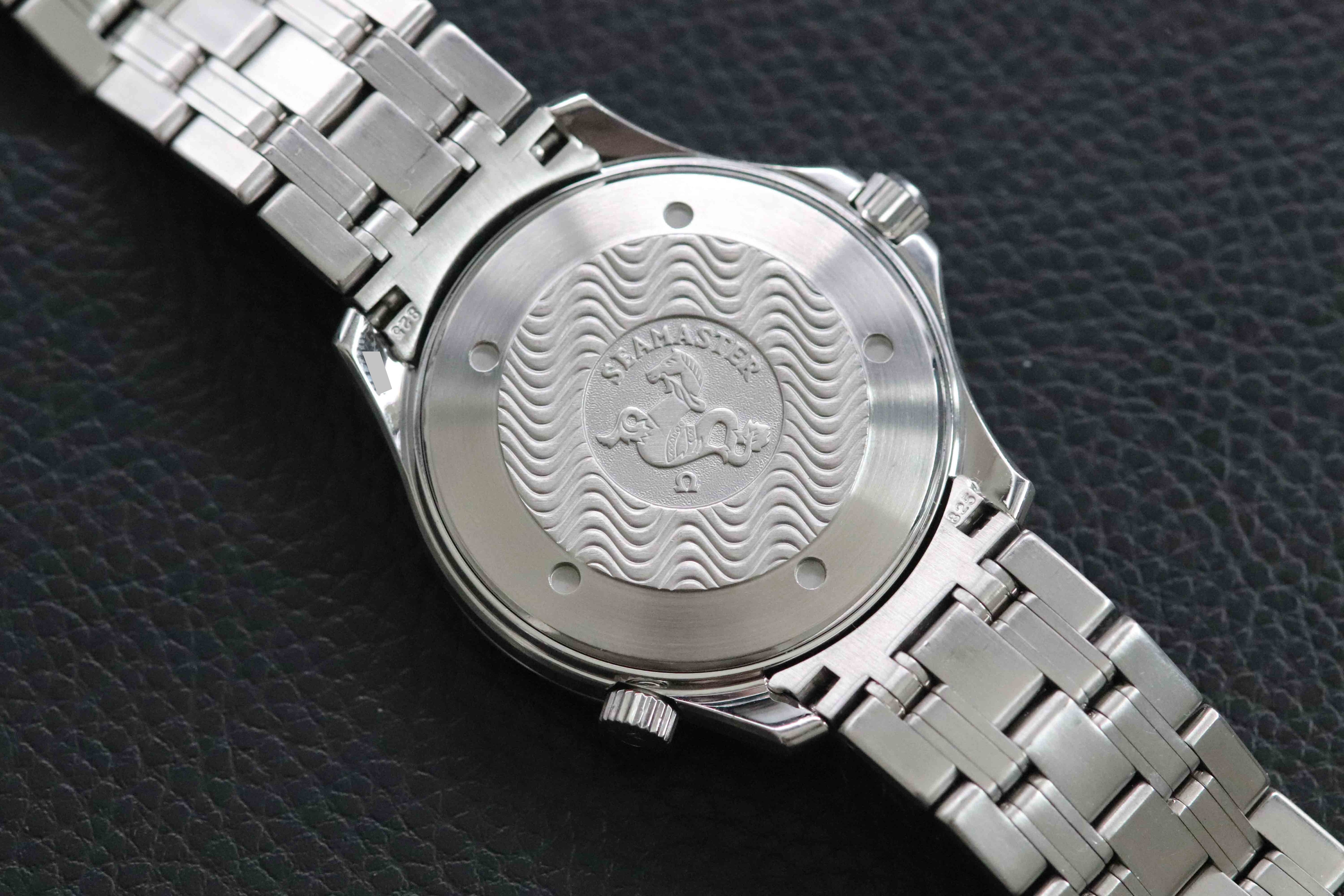 Omega Seamaster James Bond 2541.80 Blue 1998