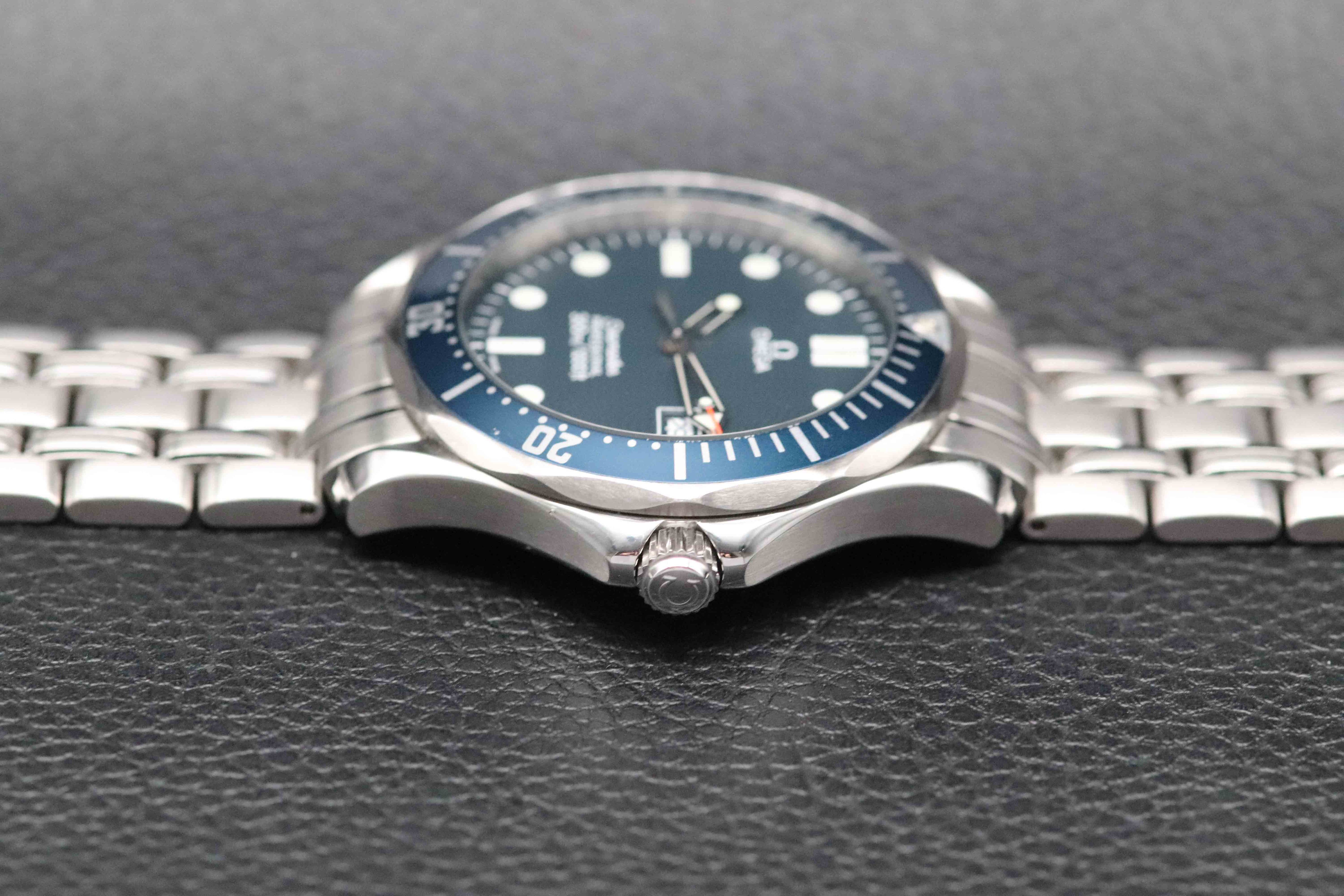 Omega Seamaster James Bond 2541.80 Blue 1998