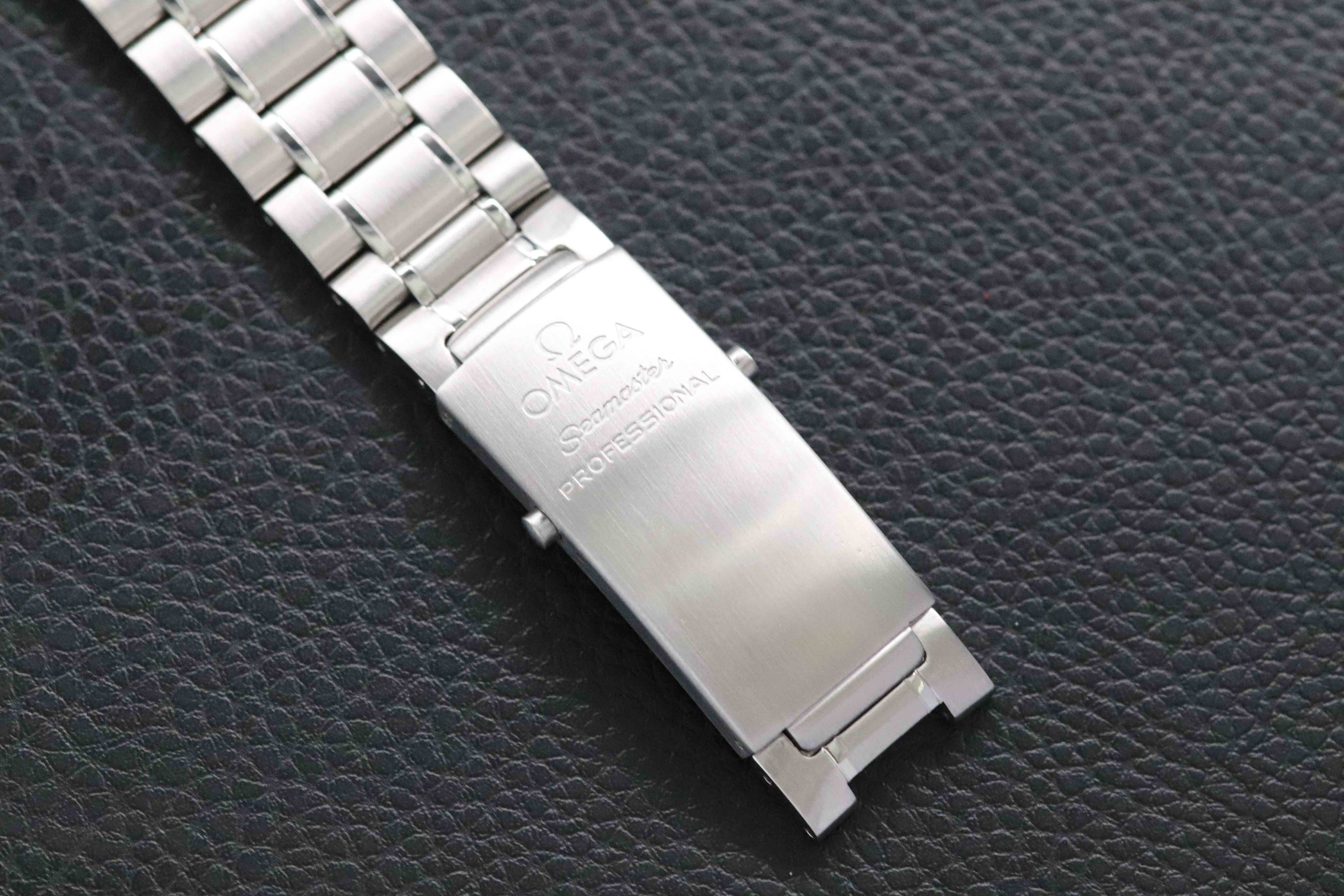 Omega Seamaster 300 2254.50 Black Dial 2006