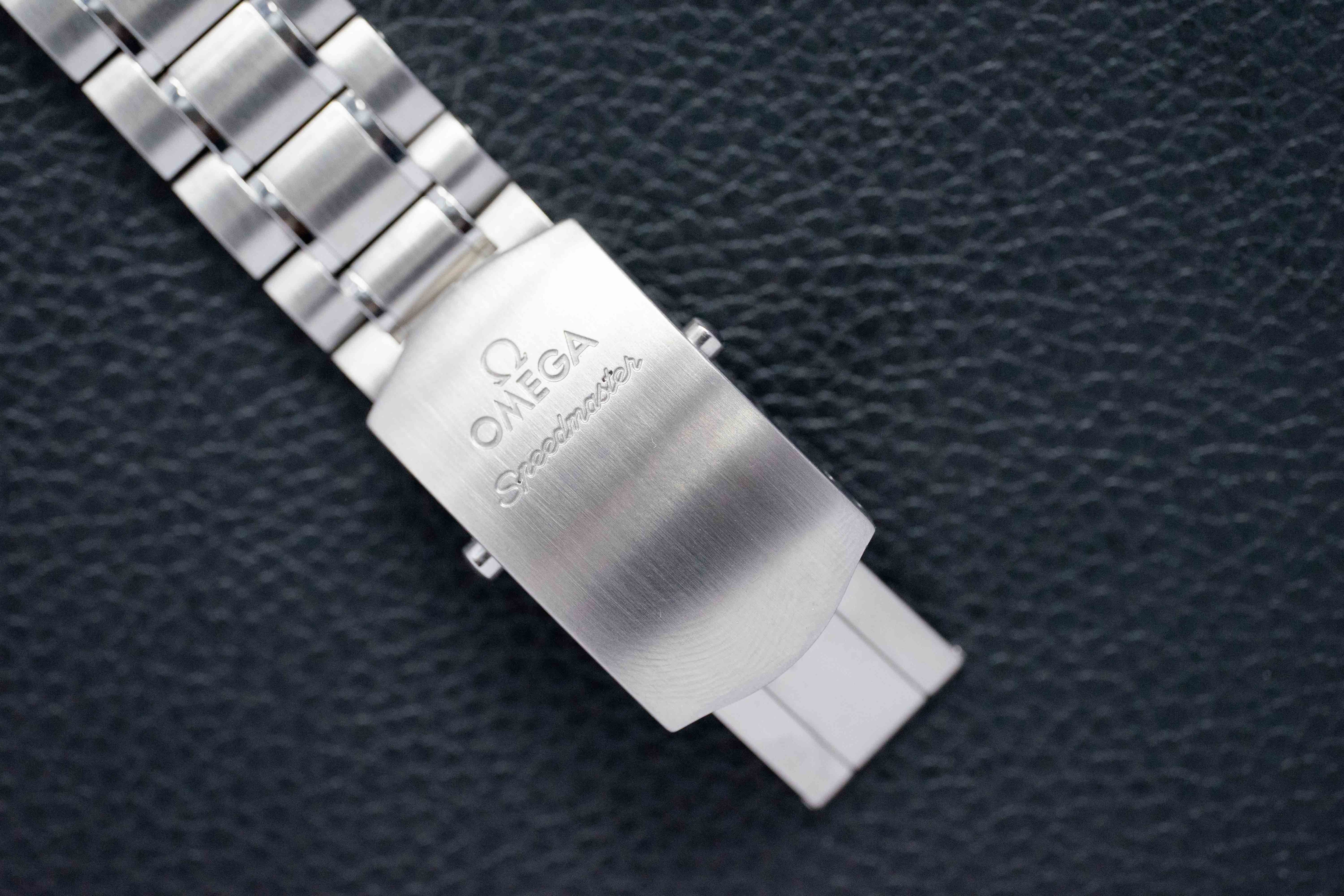 Omega Speedmaster Racing 326.30.40.50.06.001 Fullset 2023 Box+Paper