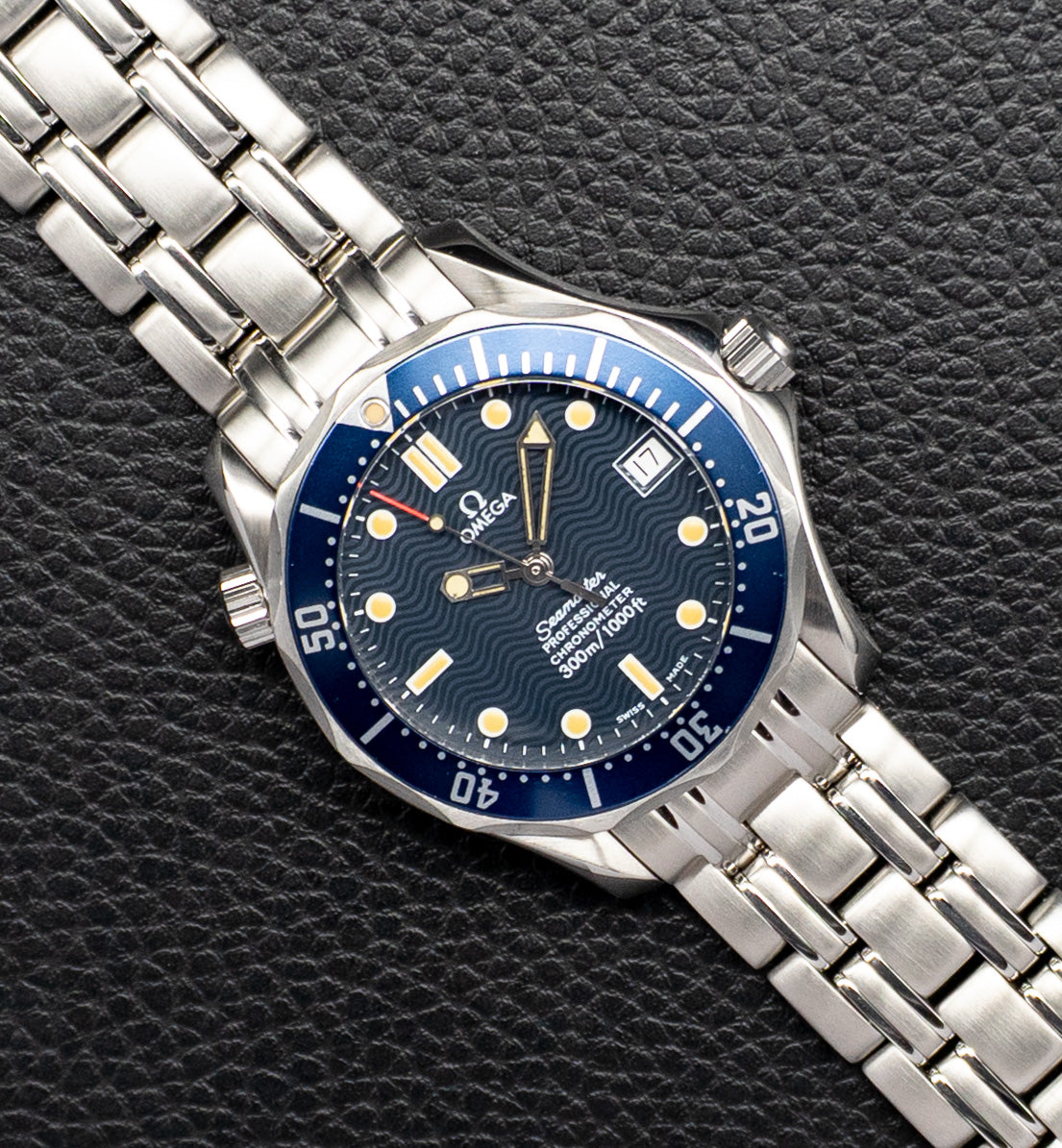 Omega Seamaster 300 2551.80 Blue Dial 1994 Papers