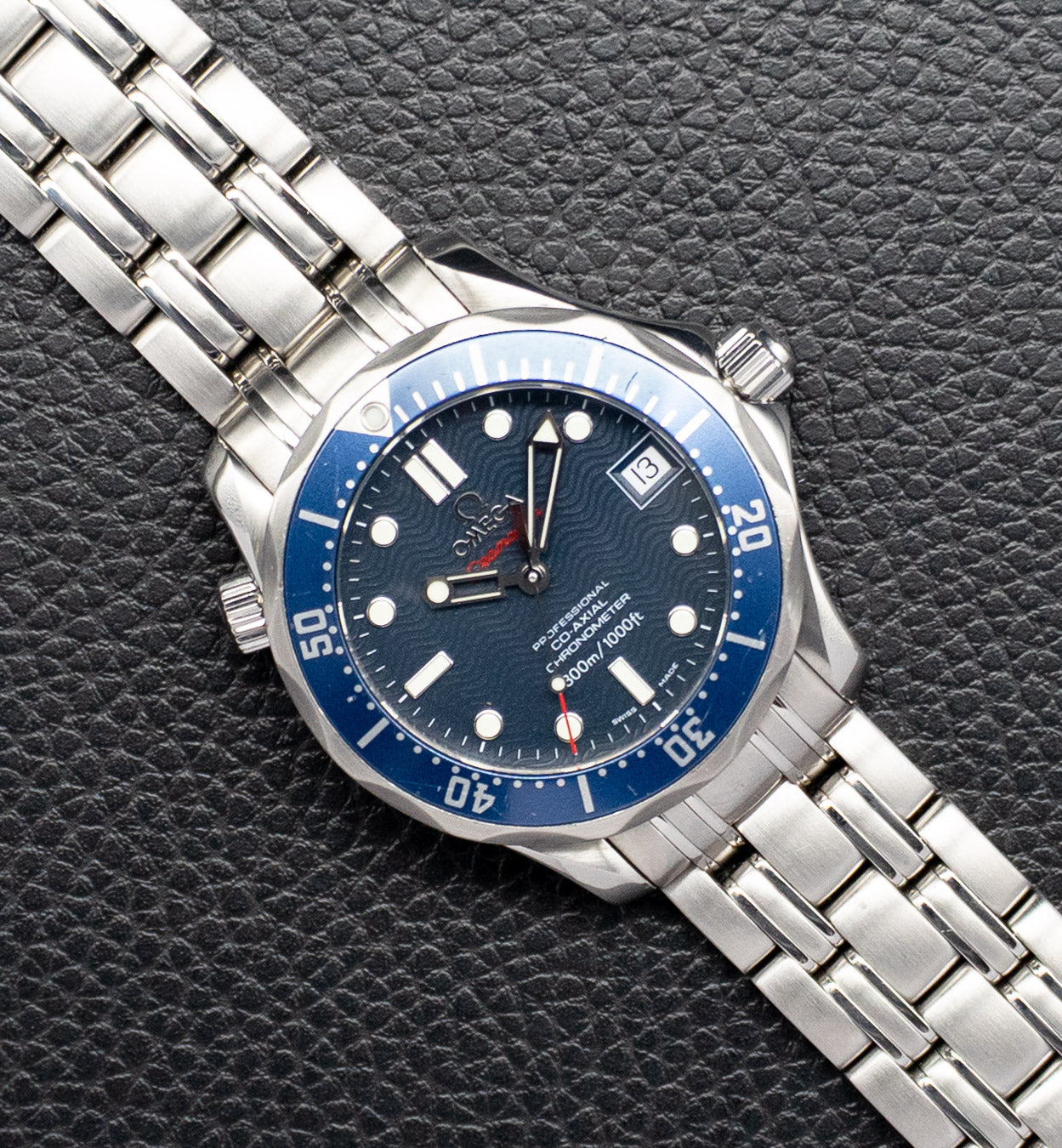 Omega Seamaster Diver 2222.80 Blue Dial 2008