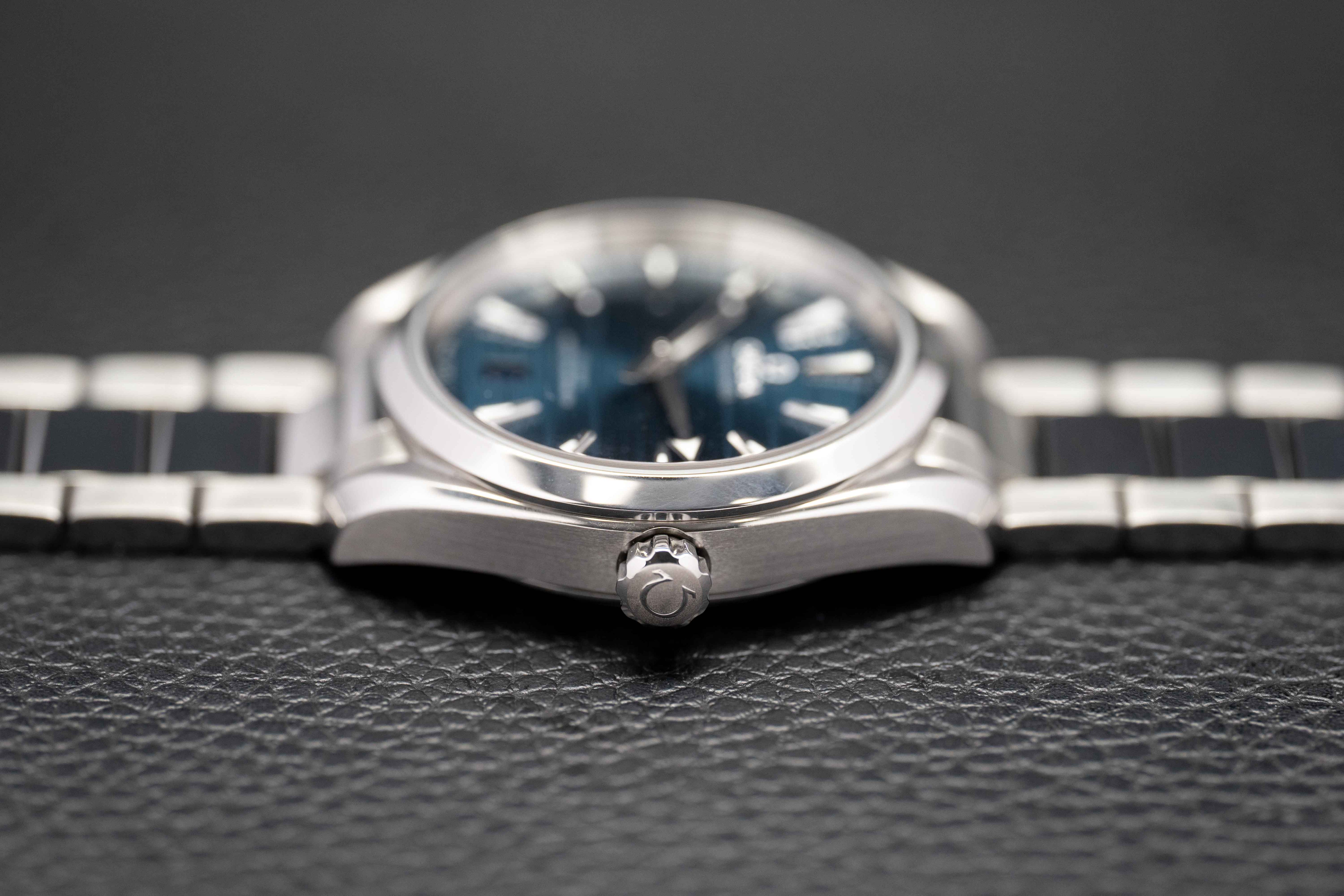 Omega Seamaster Aqua Terra 220.10.38.20.03.001 Fullset 2025 Box+Papers