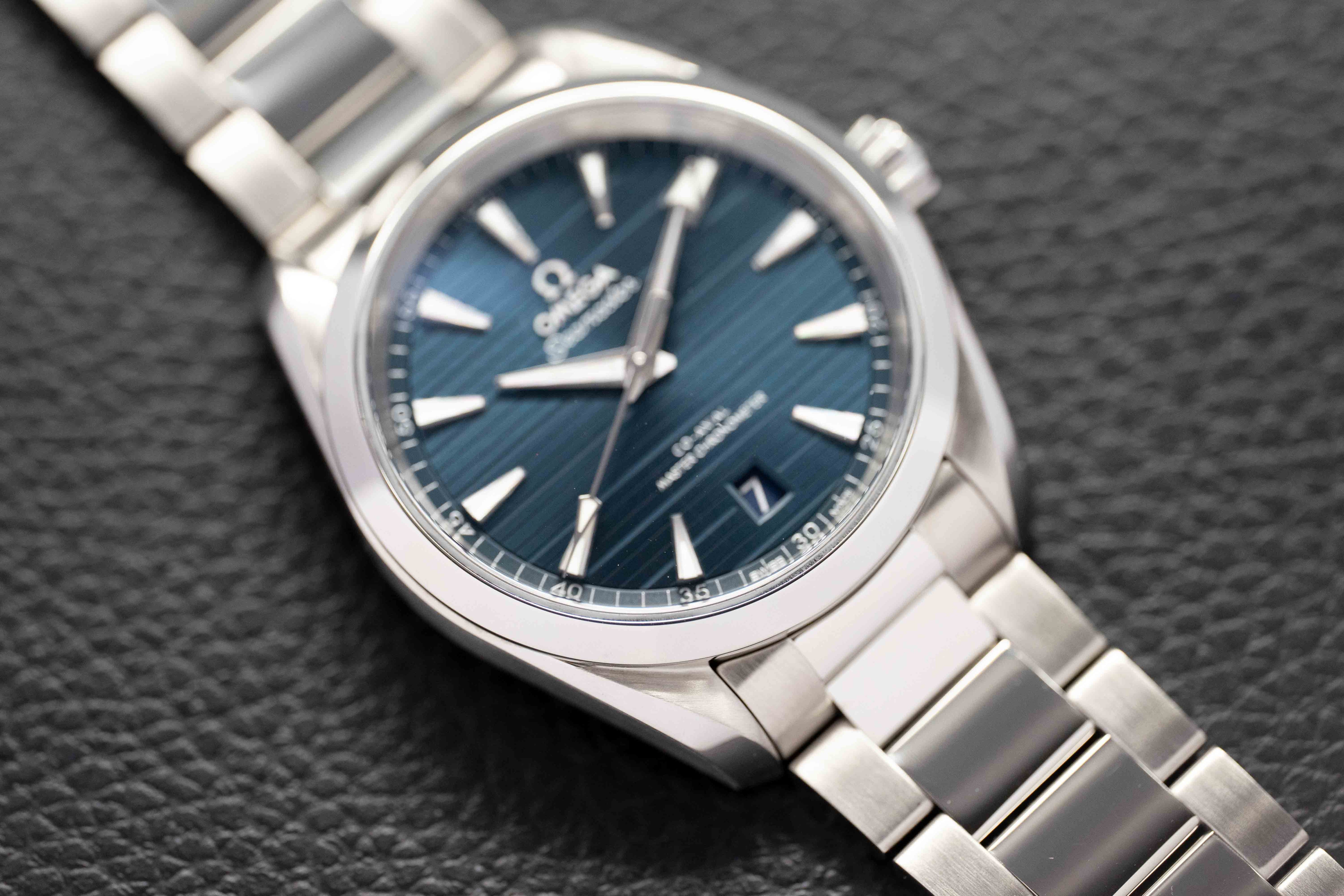 Omega Seamaster Aqua Terra 220.10.38.20.03.001 Fullset 2025 Box+Papers