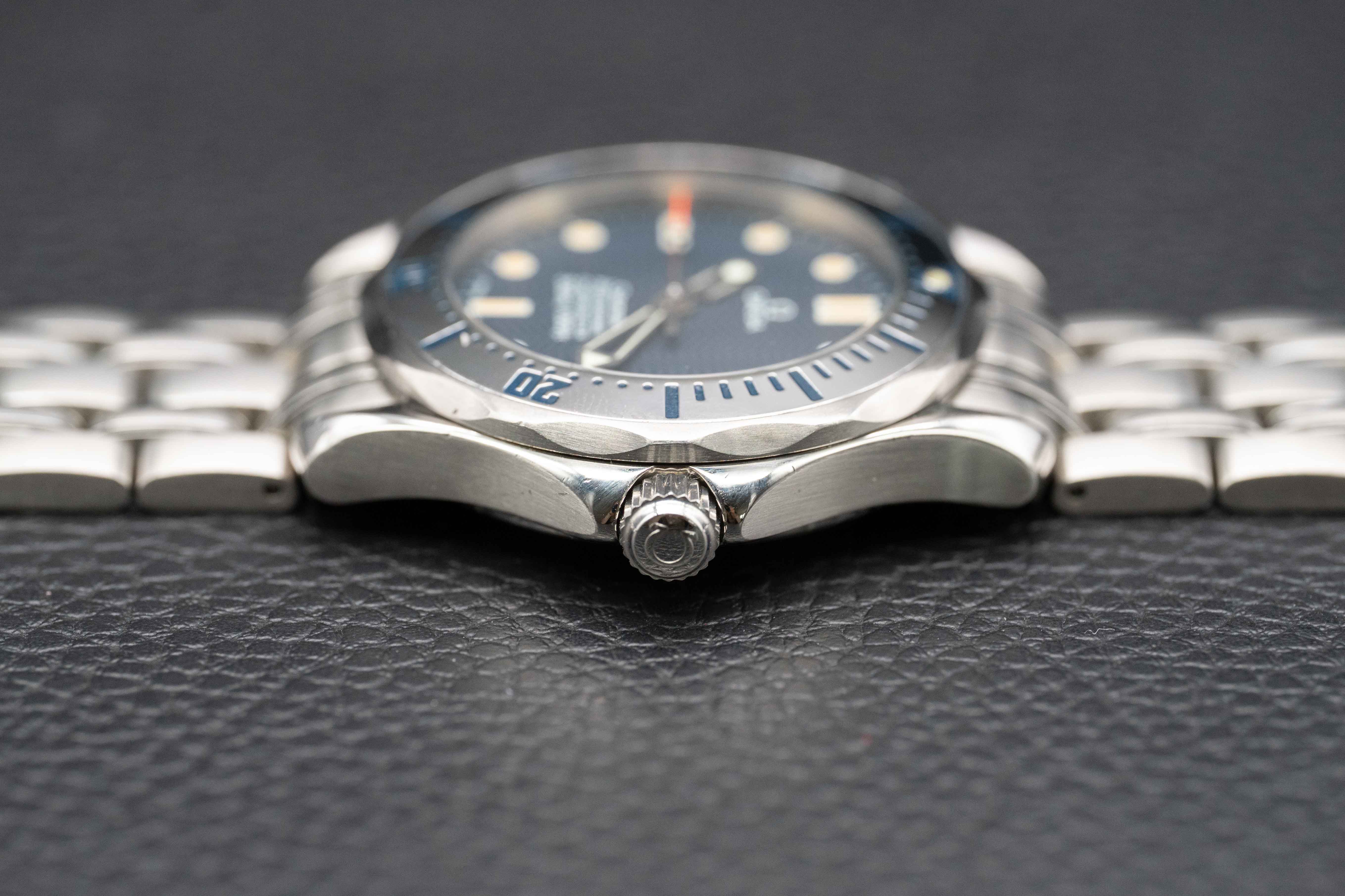 Omega Seamaster 300 2552.80 Blue Dial 1986