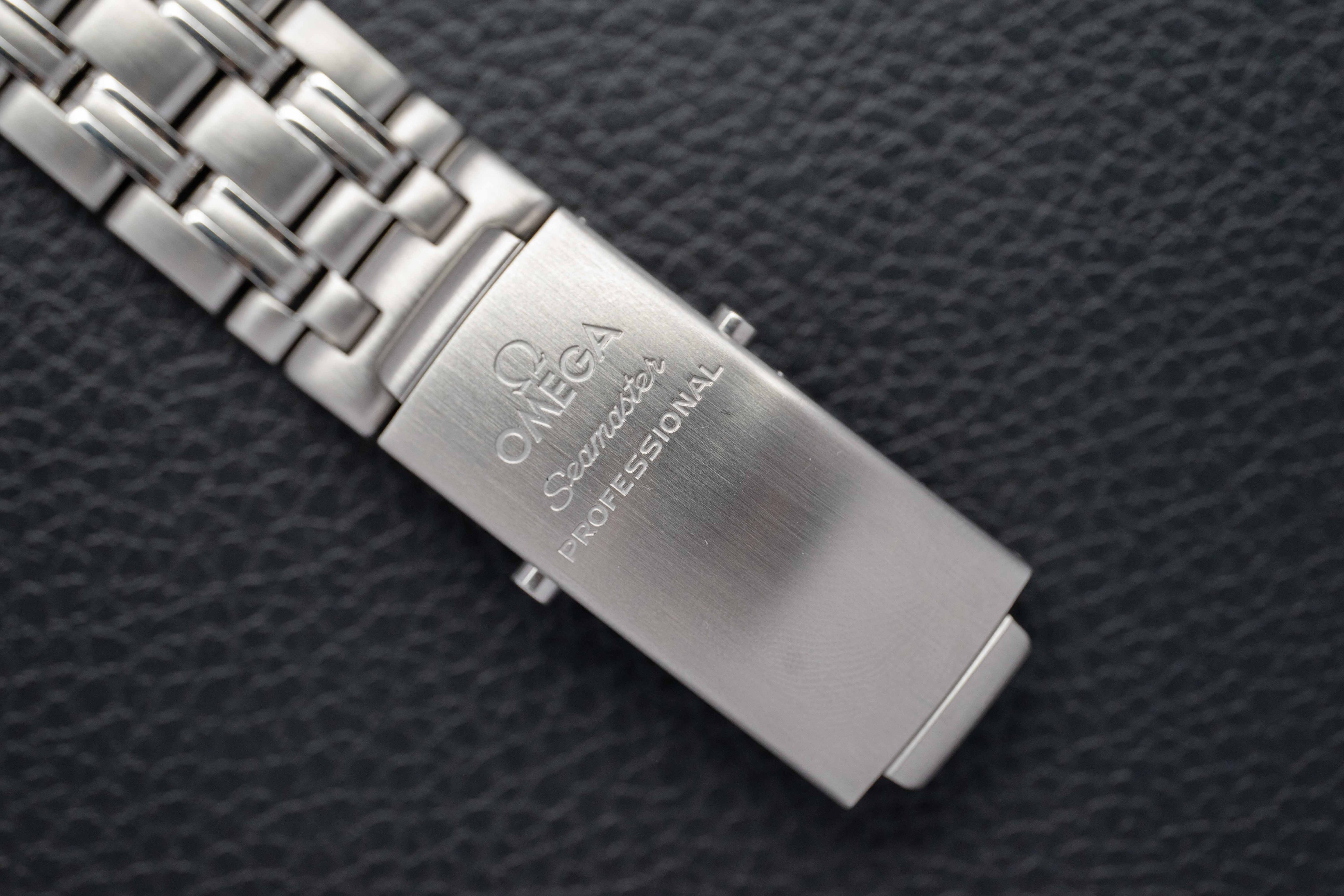 Omega Seamaster 300 2552.80 Blue Dial 1986