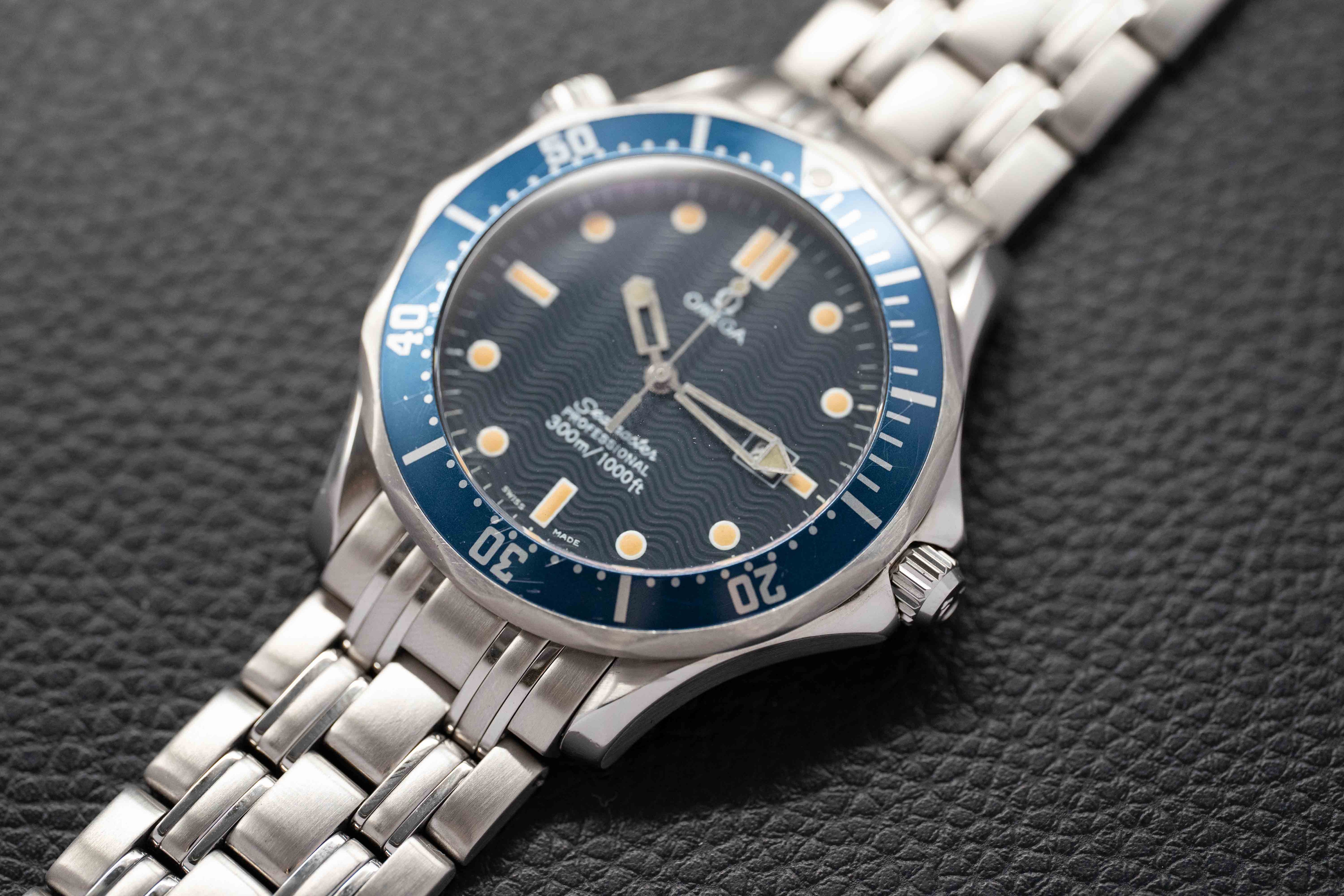 Omega Seamaster James Bond 2541.80 Blue 1995