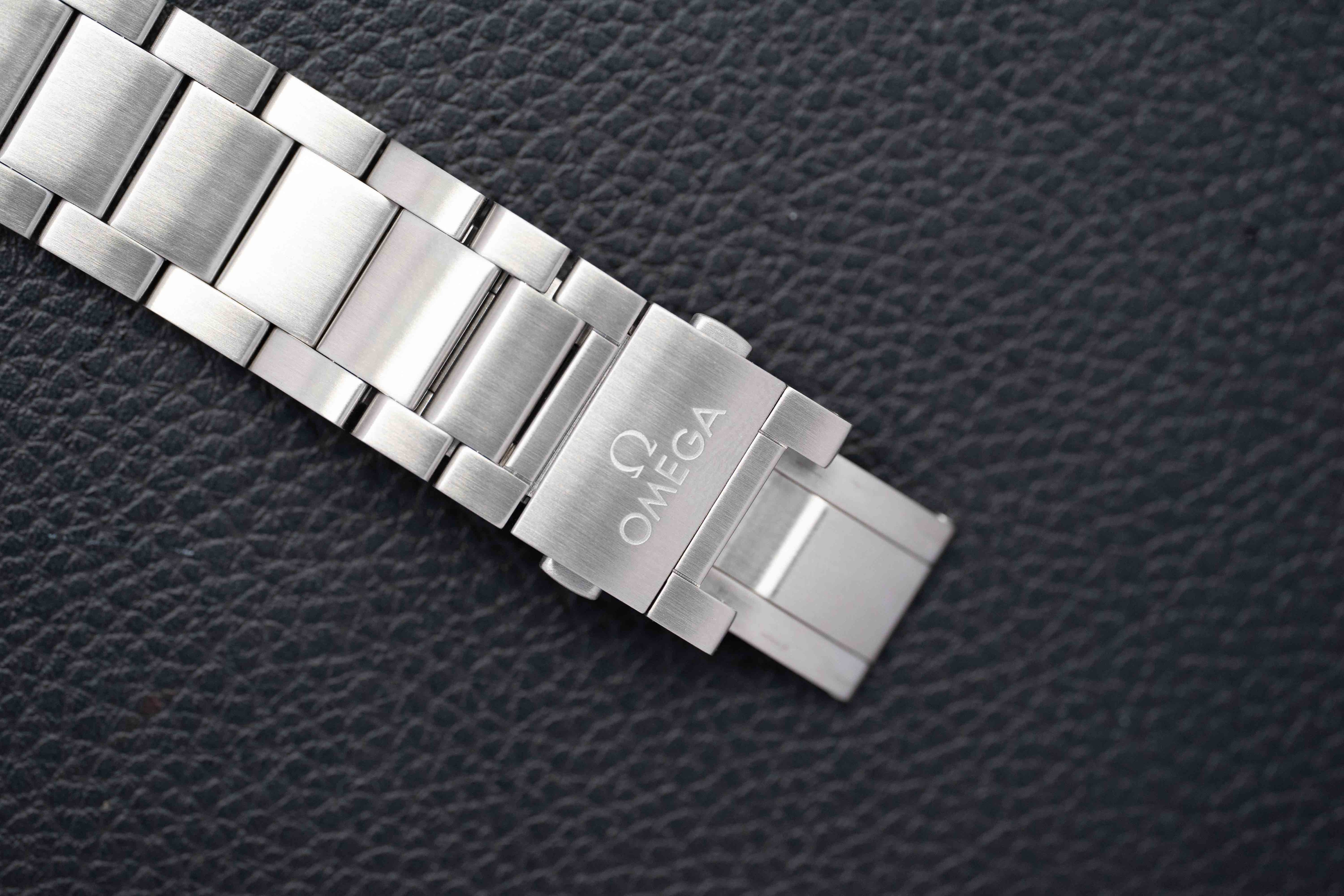 Omega Seamaster Railmaster 220.10.40.20.01.001 Fullset 2023 Box+Paper