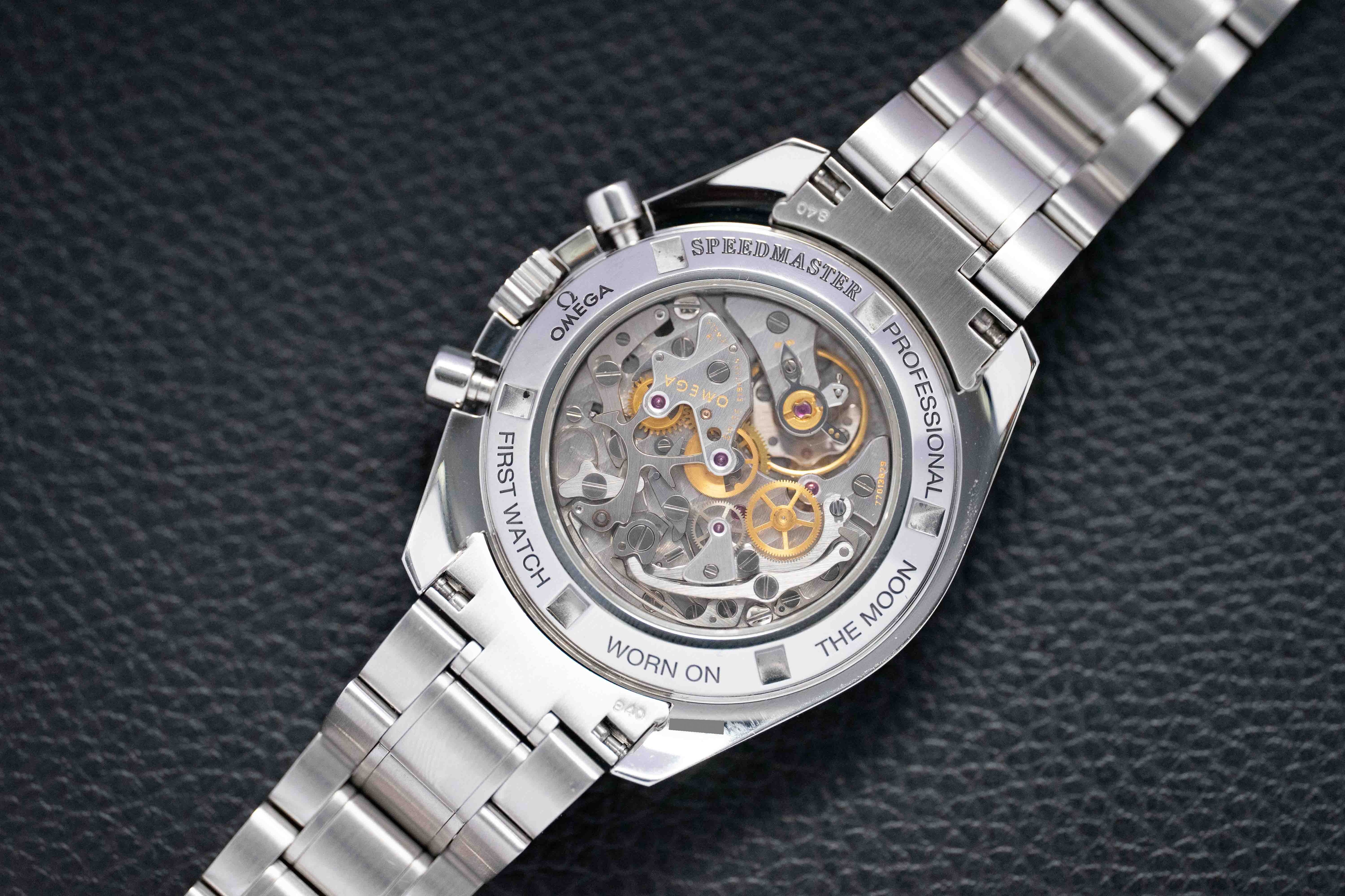 Omega Speedmaster Moonwatch 3572.50 Glass Bottom 2005