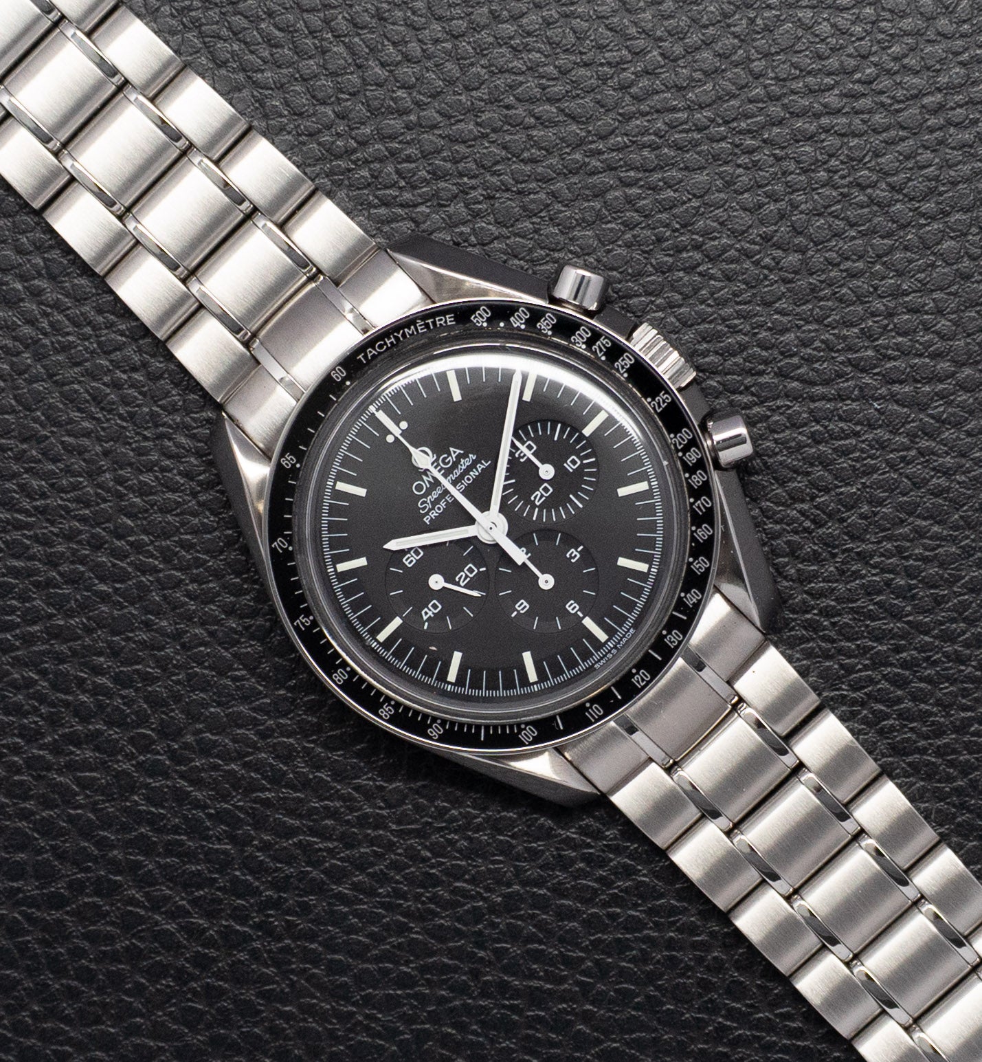 Omega Speedmaster Moonwatch 3572.50 Glass Bottom 2005