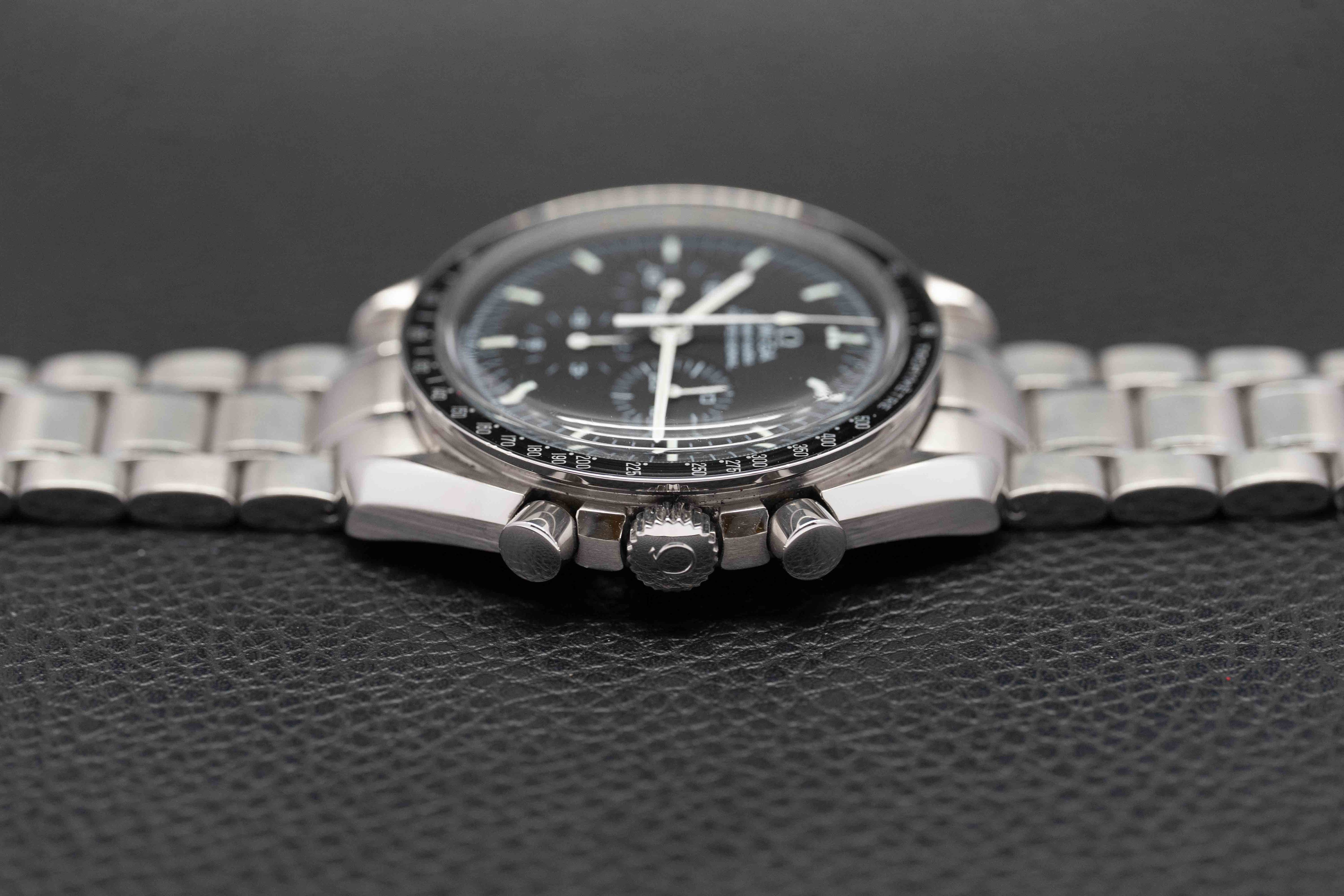 Omega Speedmaster Moonwatch 3570.50 Fullset 2002 Box+Papers