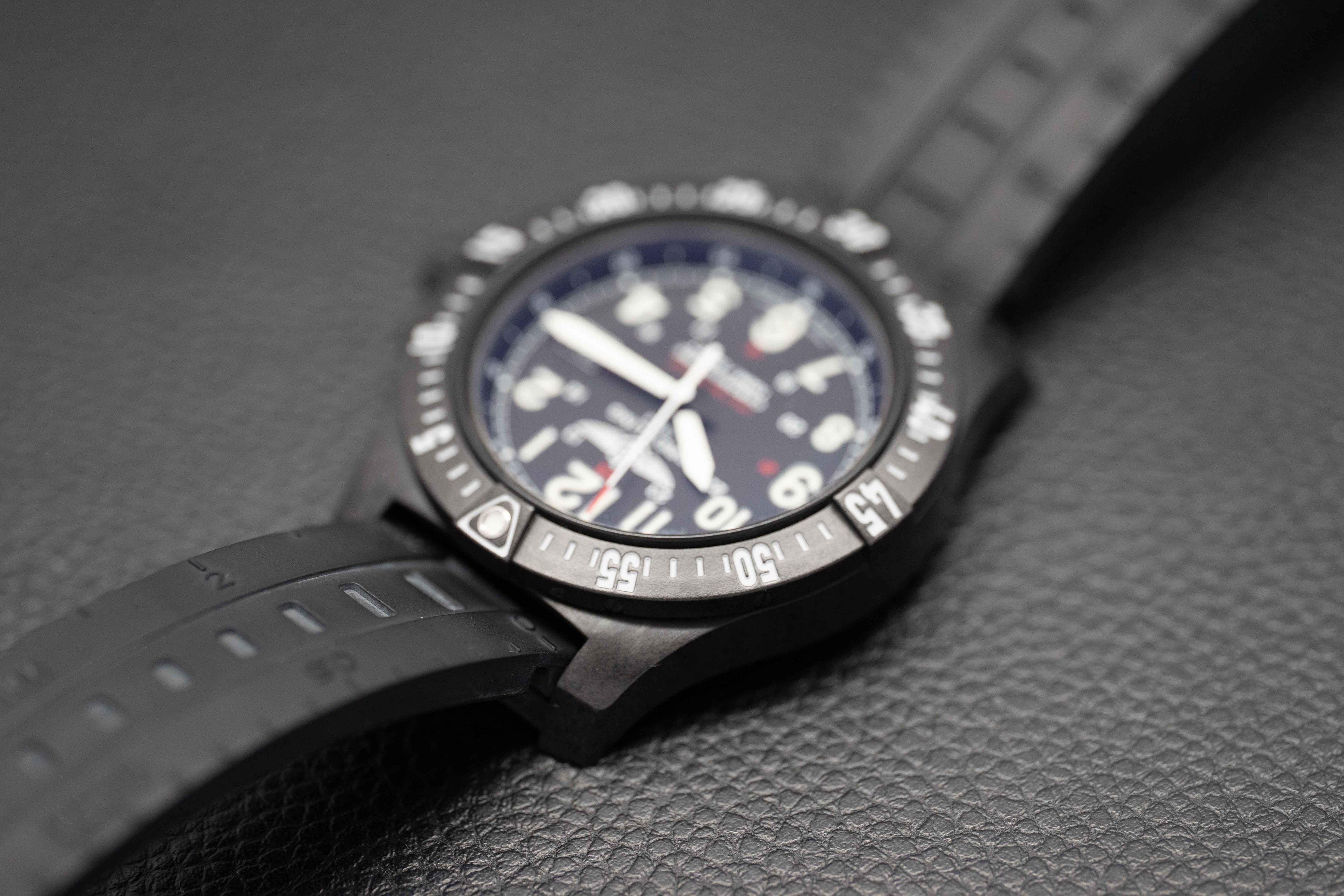 Breitling Skyracer X74320 Black Dial Fullset 2019 Box+Papers