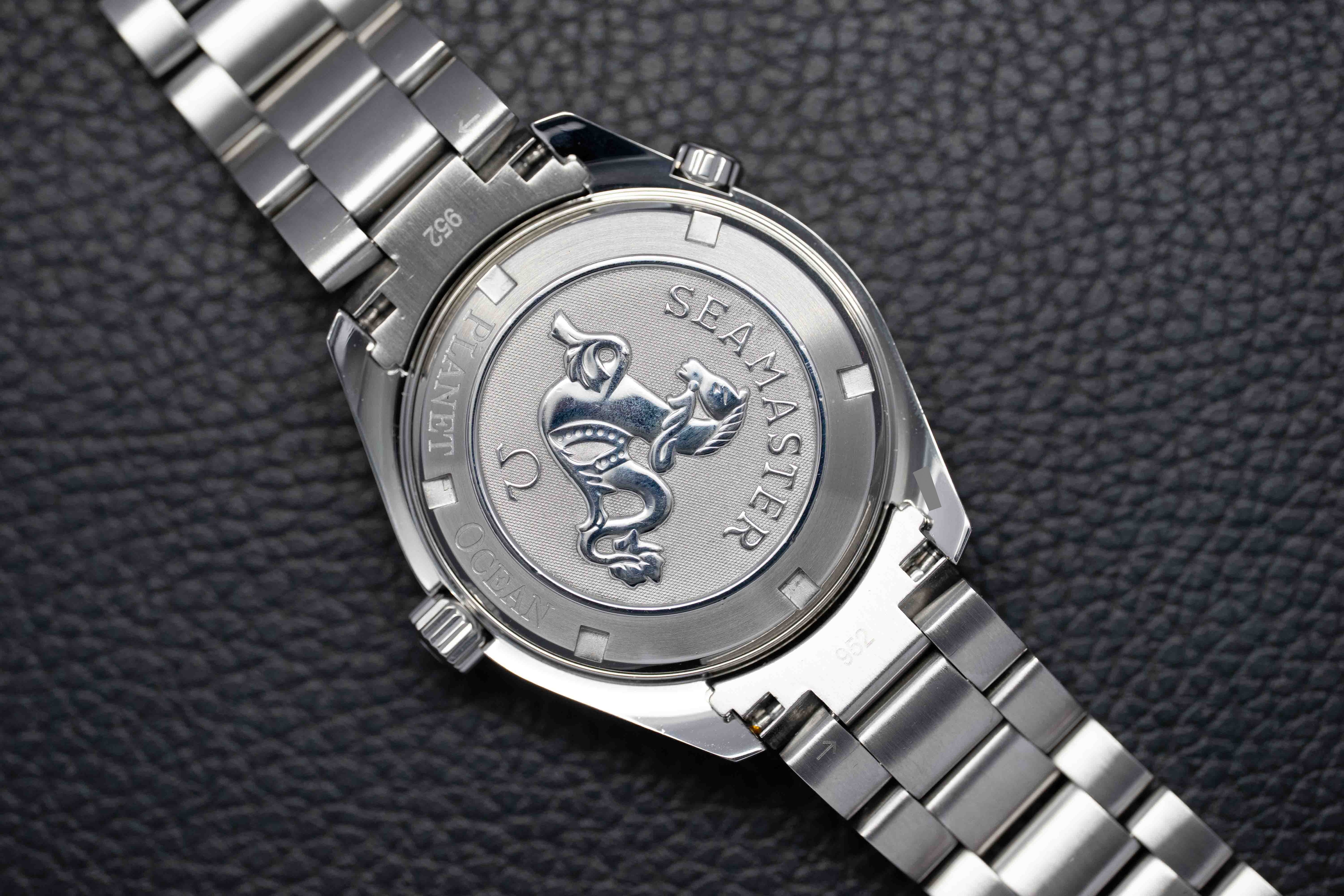 Omega Seamaster Planet Ocean 2209.50 Black Dial 2007