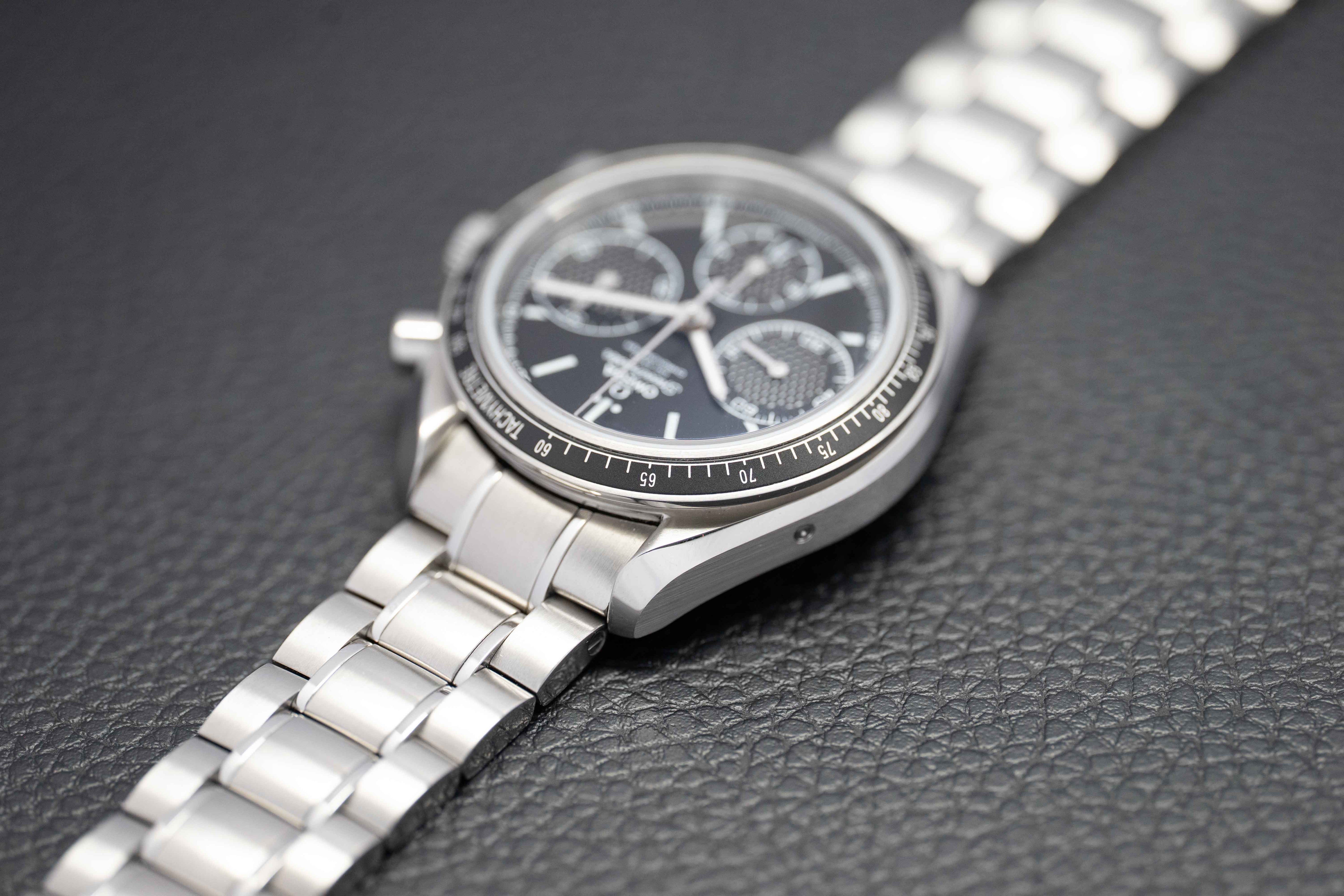 Omega Speedmaster Racing 326.30.40.50.01.001 Black Dial 2018