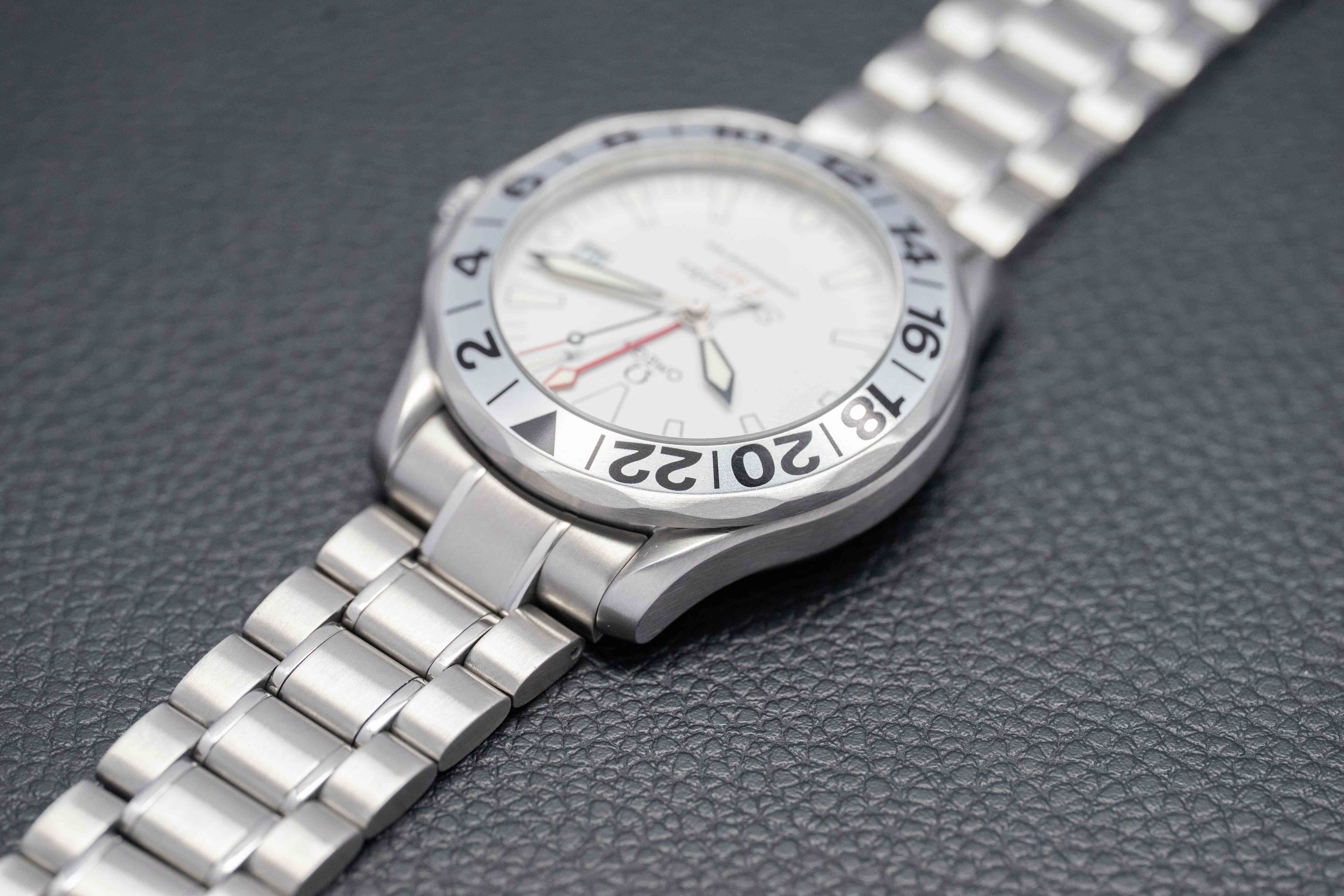 Omega Seamaster GMT 2538.20 White Dial Fullset 2015 Box+Papers Albino