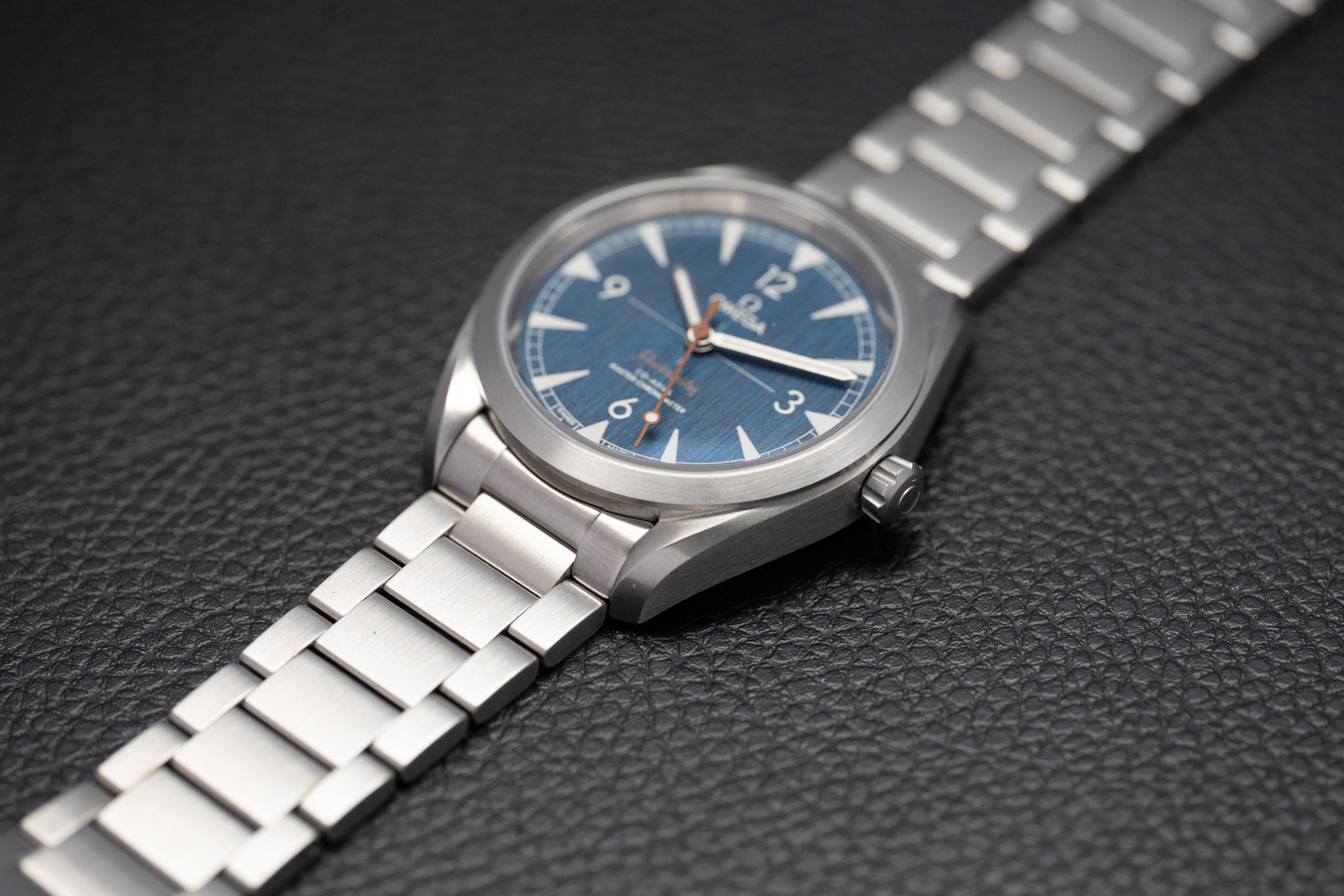 Omega Seamaster Railmaster 220.10.40.20.03.001 Fullset 2024 Box+Papers