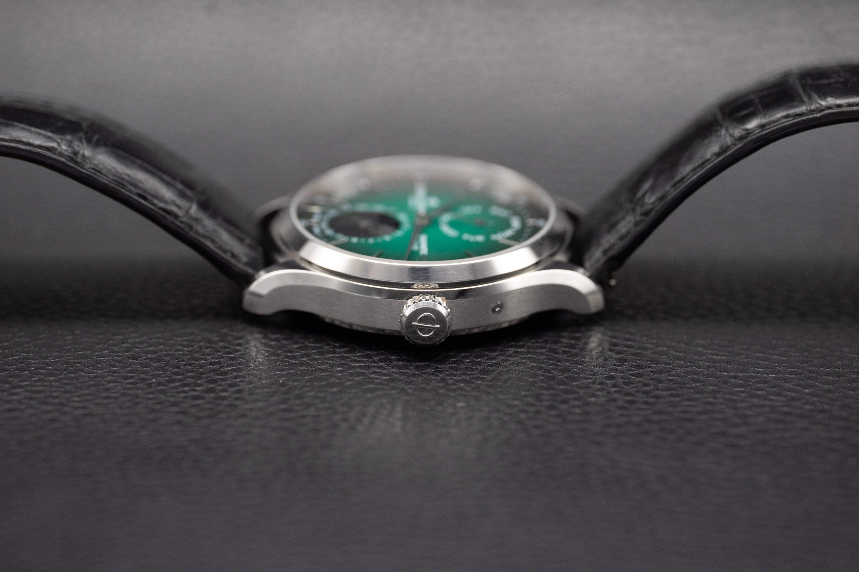 Baume & Mercier Clifton Baumatic MOA10654 Green Fullset 2023 Box+Papers