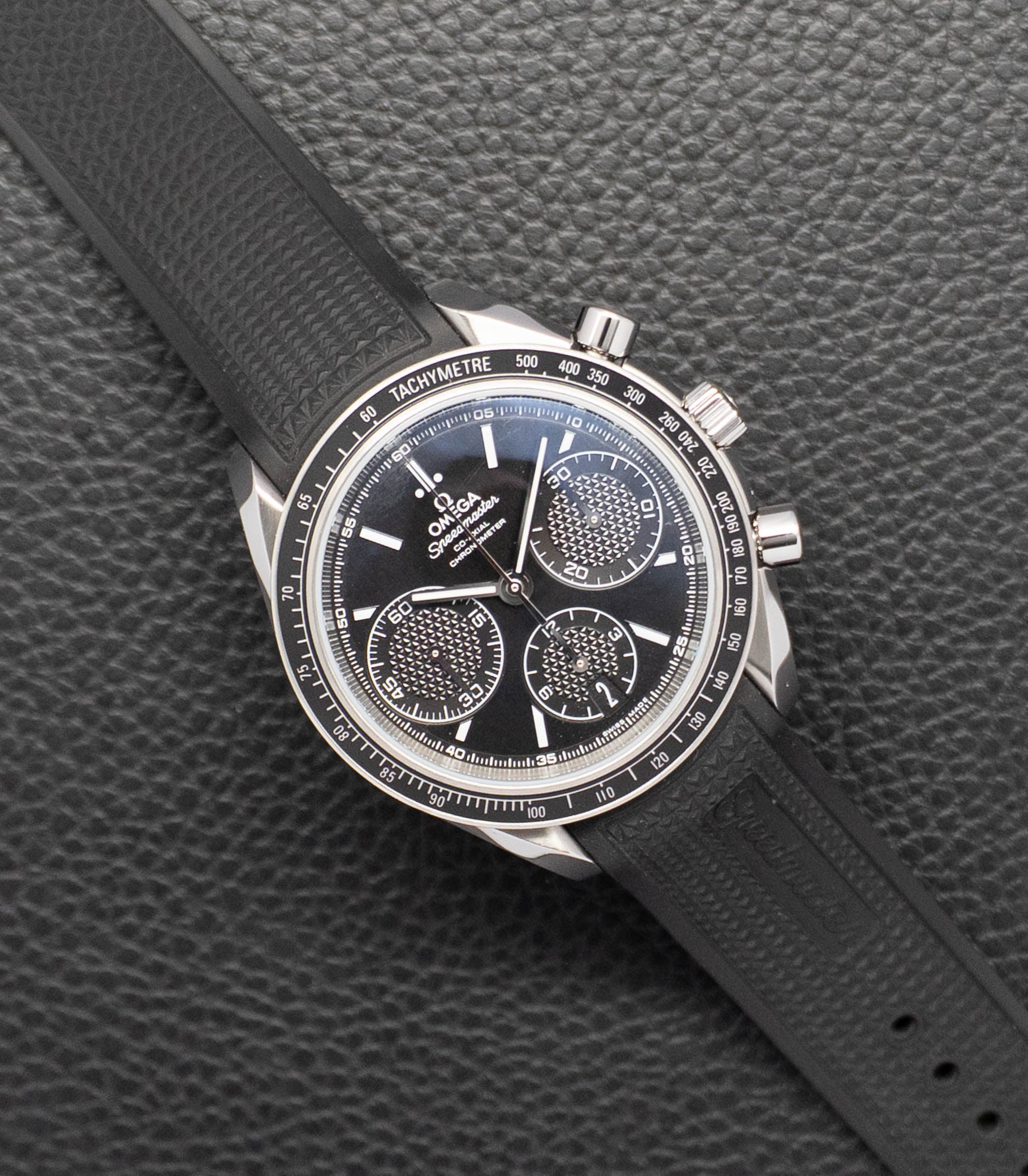 Omega Speedmaster Racing 326.32.40.50.01.001 Fullset 2024 Box+Papers