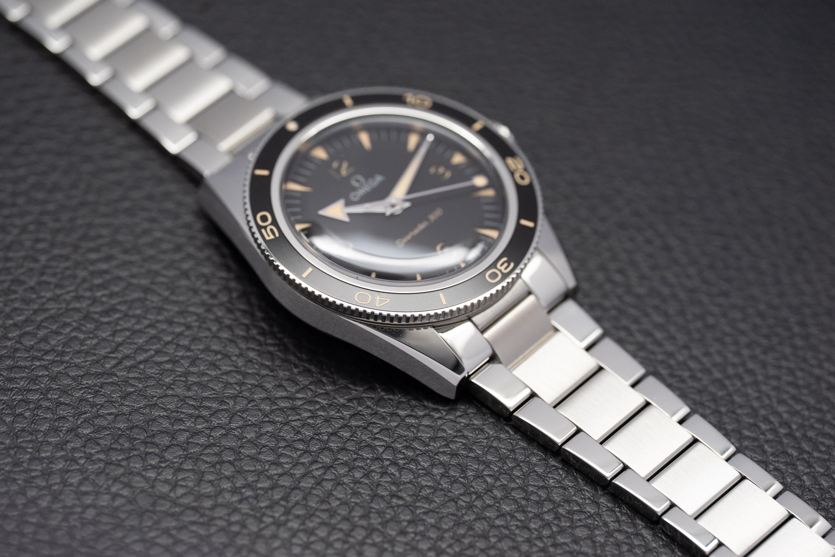 Omega Seamaster 300 234.30.41.21.01.001 Fullset 2023 Box+Papers