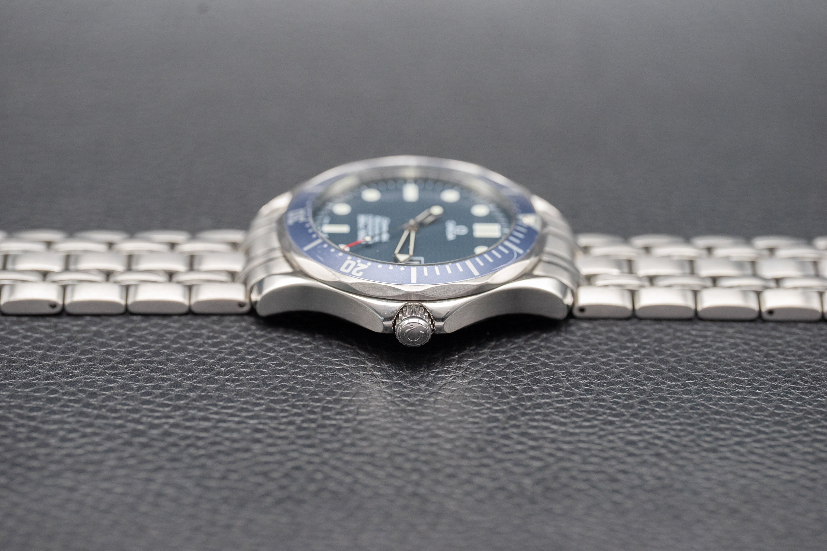 Omega Seamaster 300 2531.80 Blue Dial 2006