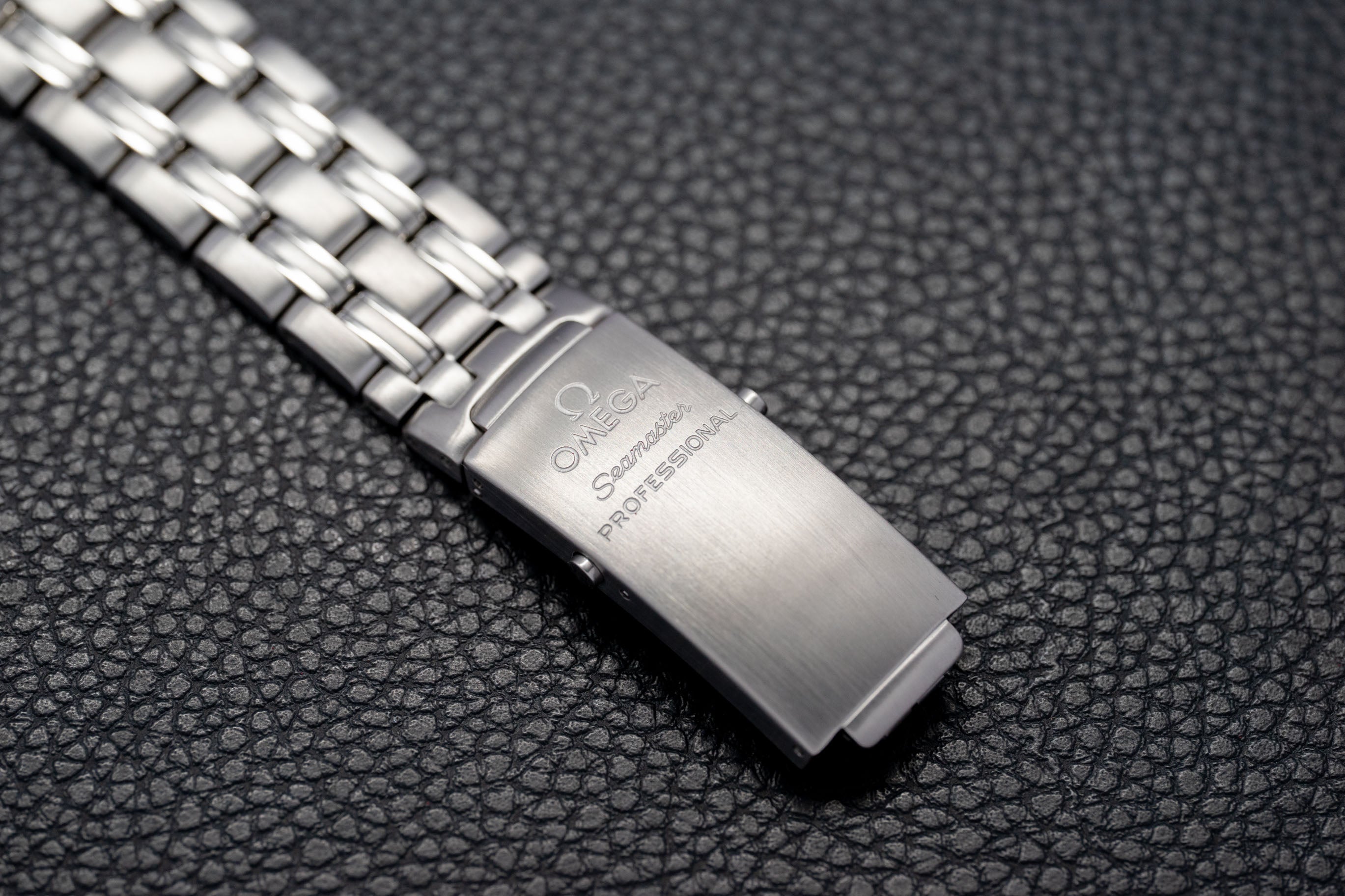 Omega Seamaster 300 2562.80 Fullset 1999 Box+Papers