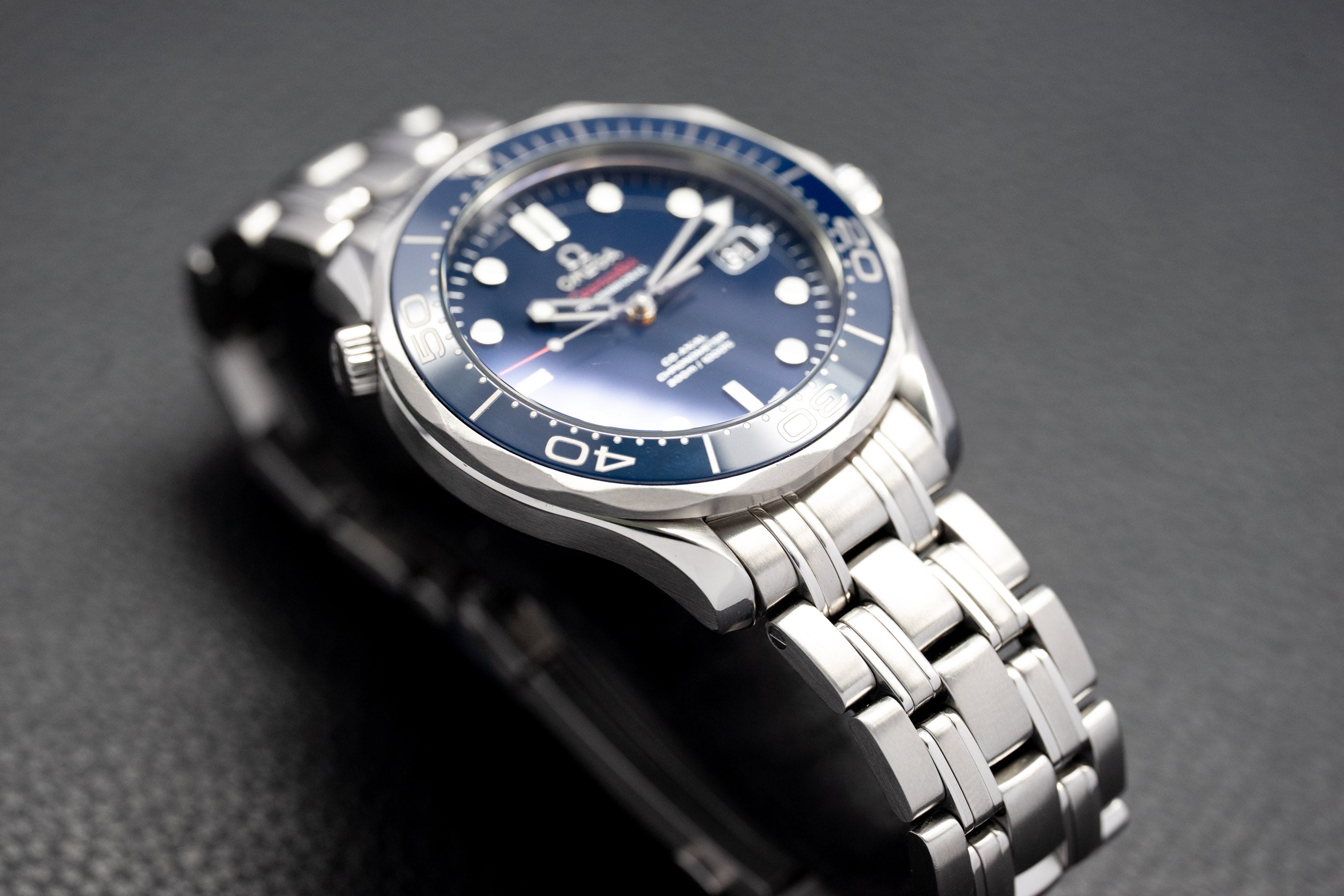 Omega Seamaster Diver 300 212.30.41.20.03.001 Blue Dial 2018