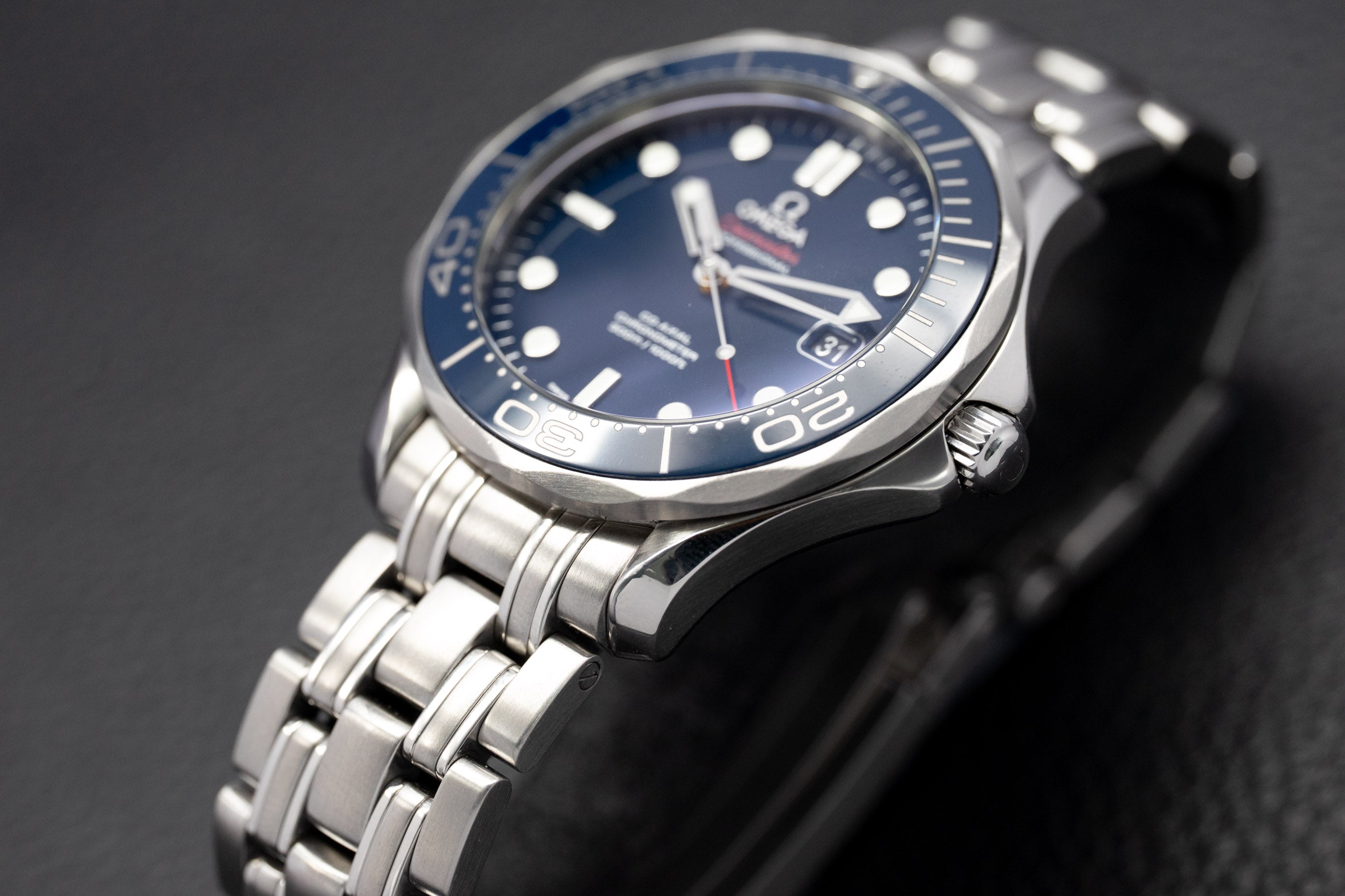 Omega Seamaster Diver 300 212.30.41.20.03.001 Blue Dial 2018