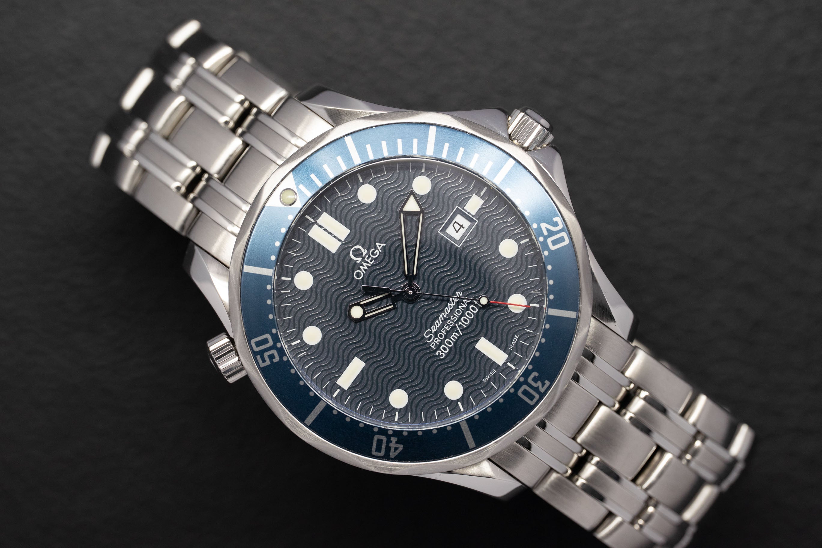 Omega Seamaster Diver 300 2541.80 Blue Dial 1998