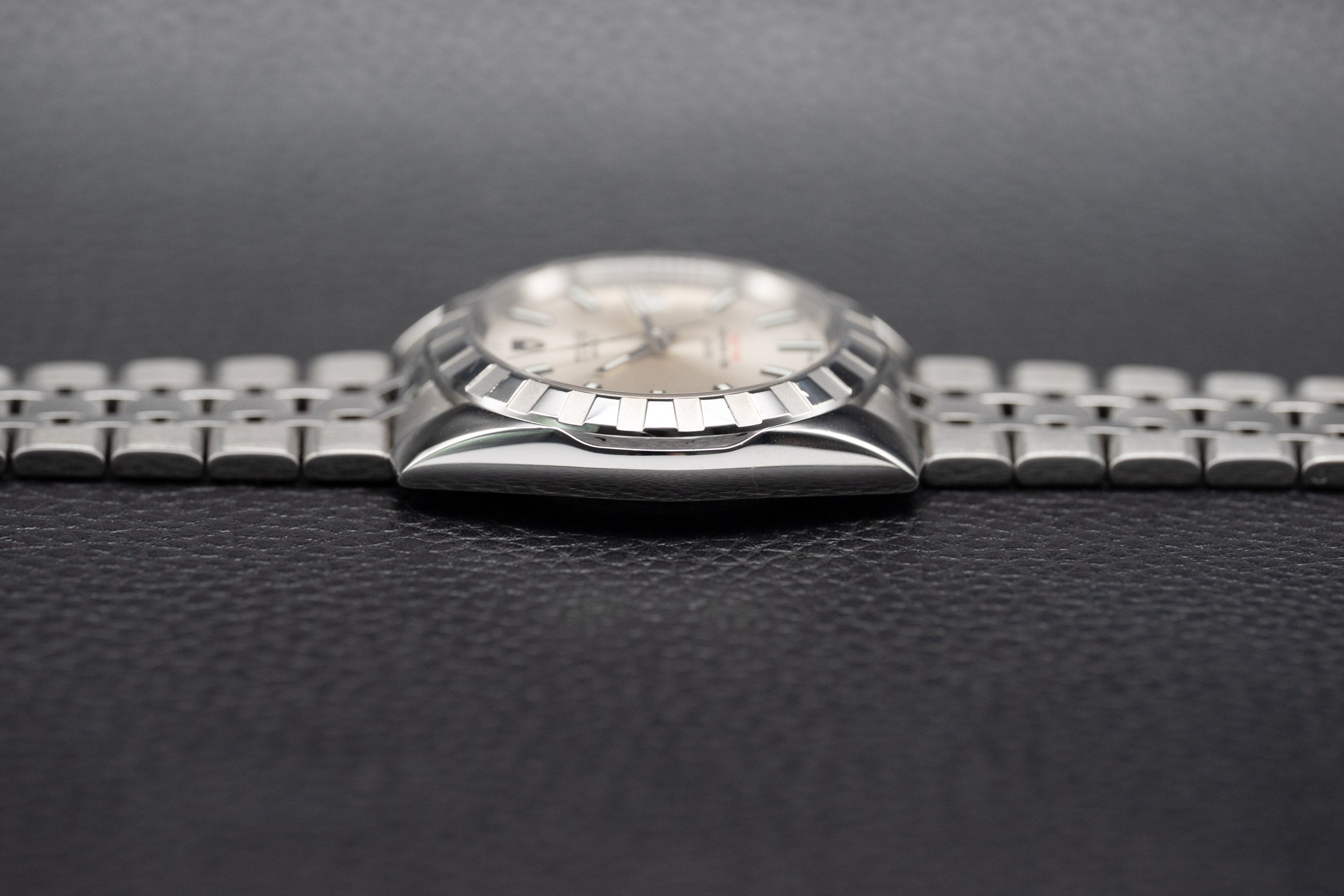 Tudor Classic Date 21010 Silver Dial 2019 Papers