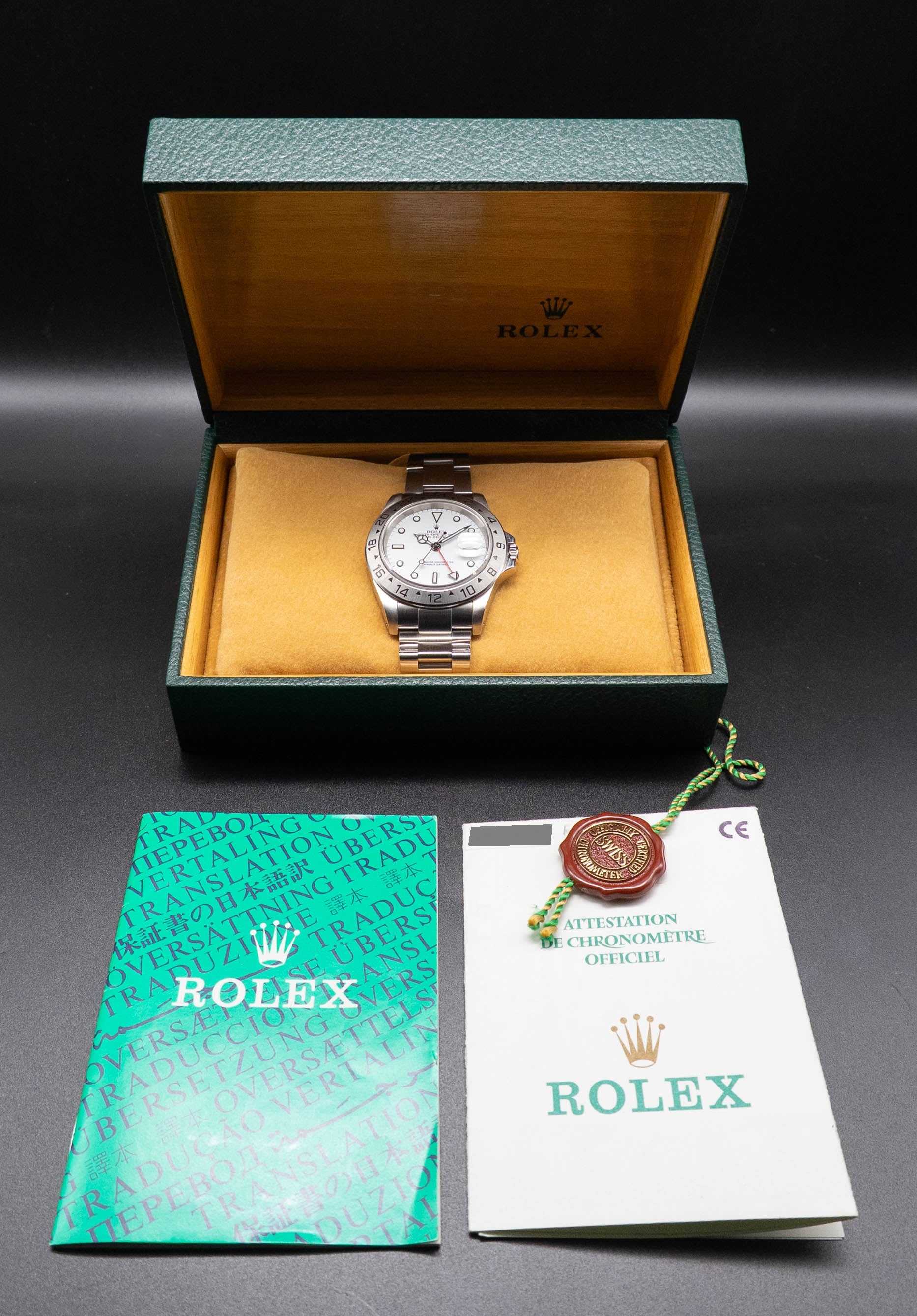 Rolex Explorer 2 Polar 16570 Fullset 2002 Box+Papers
