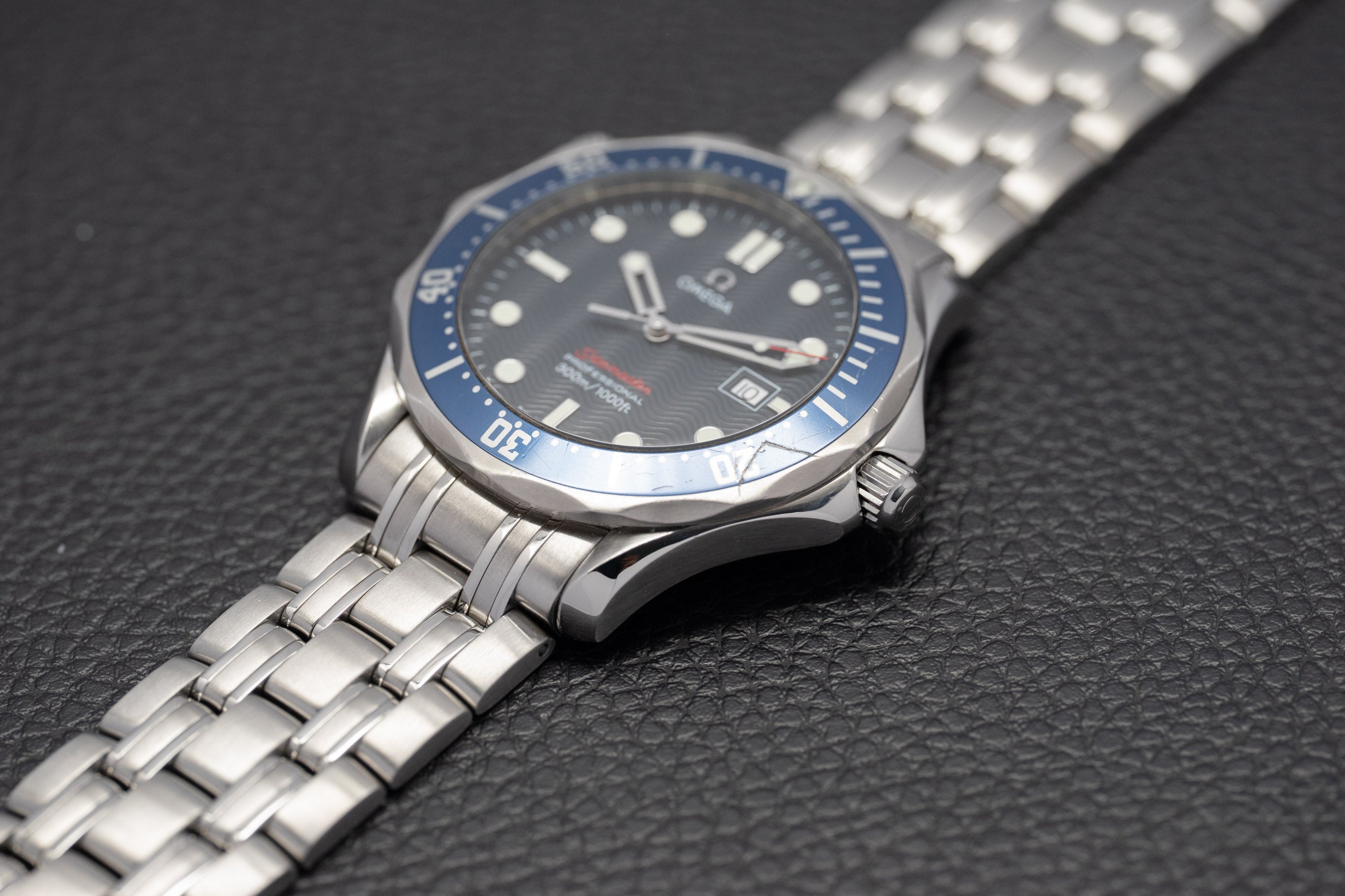 Omega Seamaster Diver 300 2221.80 Blue Dial 2008