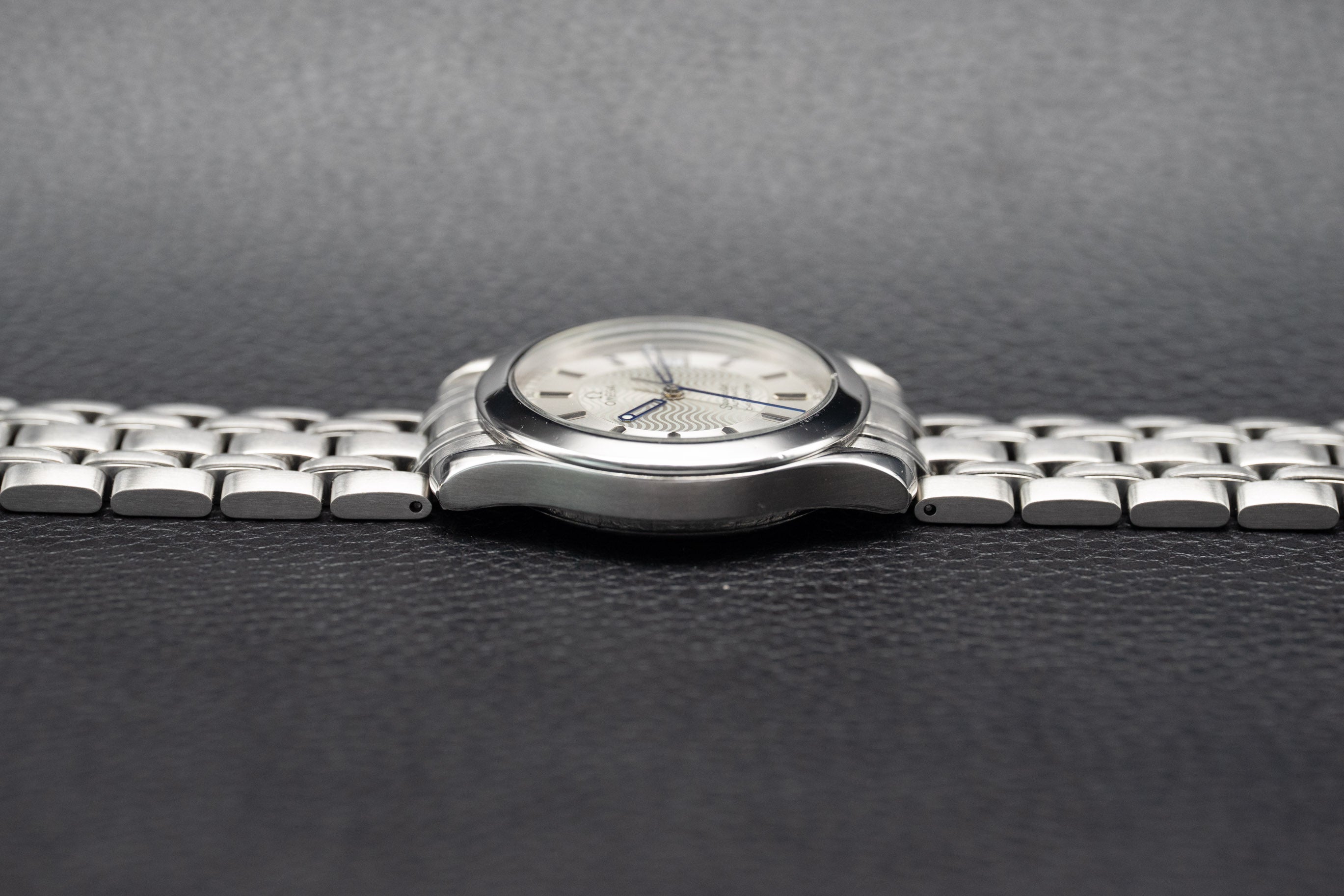 Omega Seamaster 120 2501.31 Silver Dial 2002 Papers