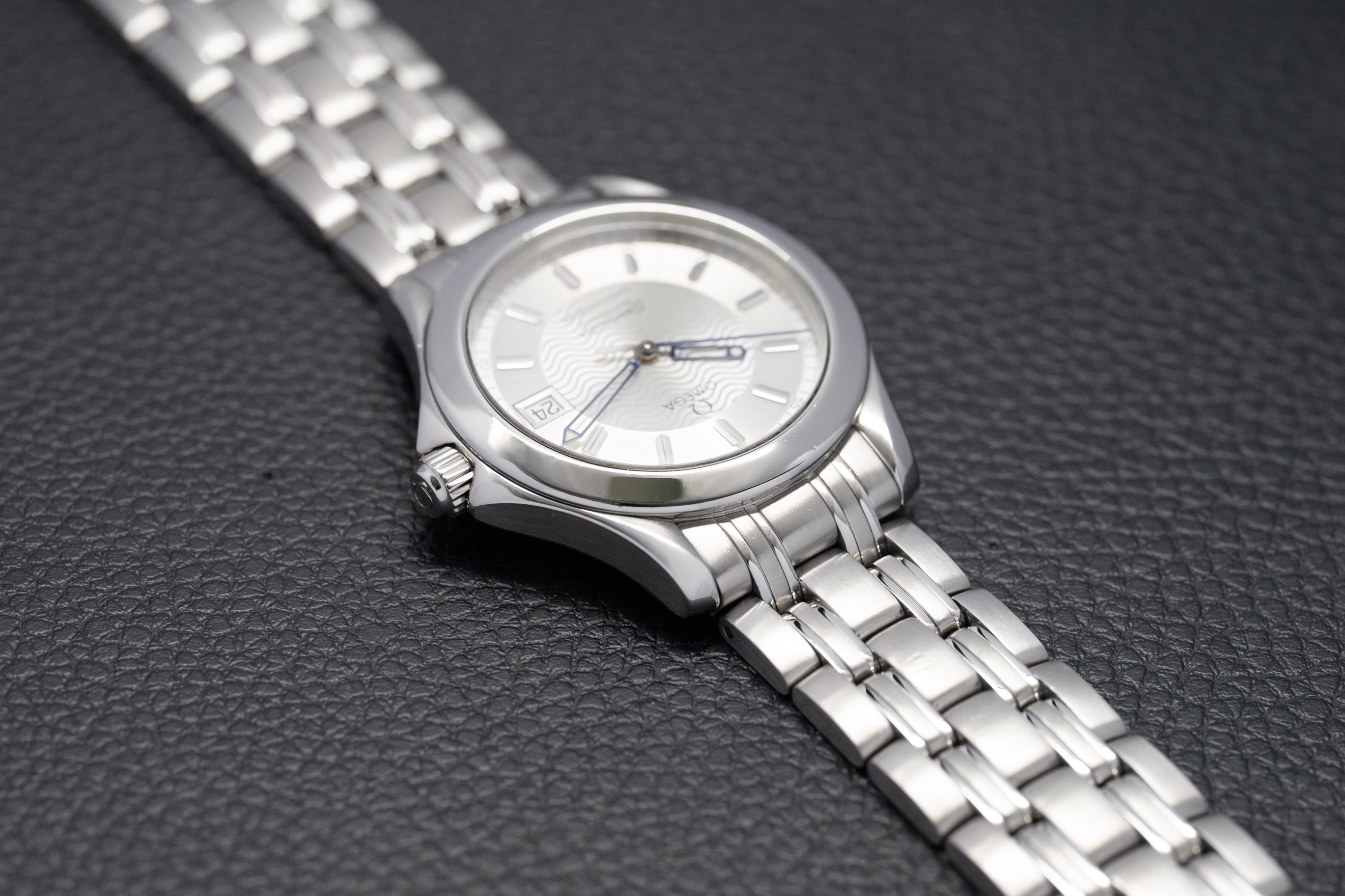 Omega Seamaster 120 2501.31 Silver Dial 2002 Papers