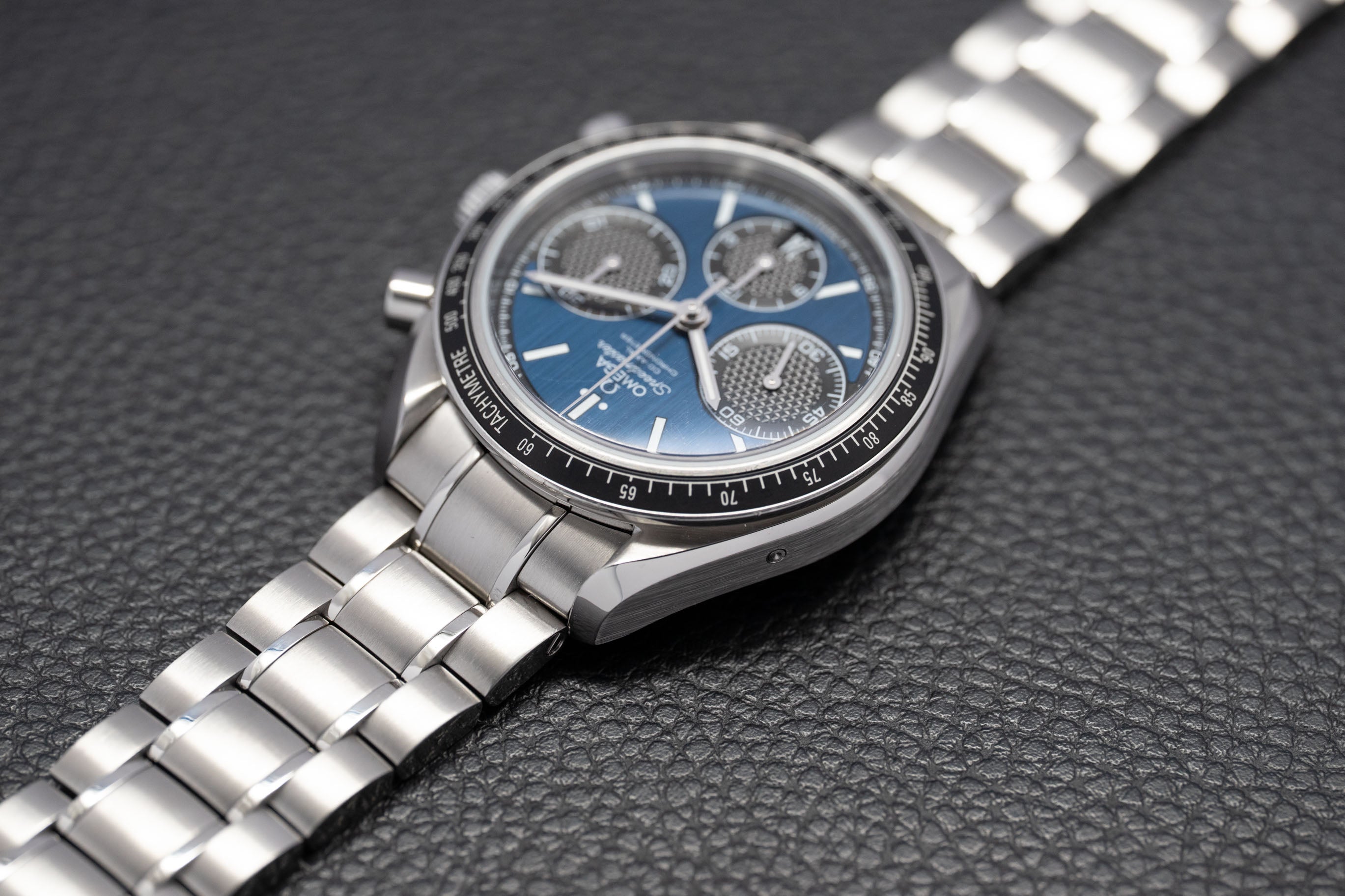 Omega Speedmaster Racing 326.30.40.50.03.001 Fullset 2017 Box+Papers