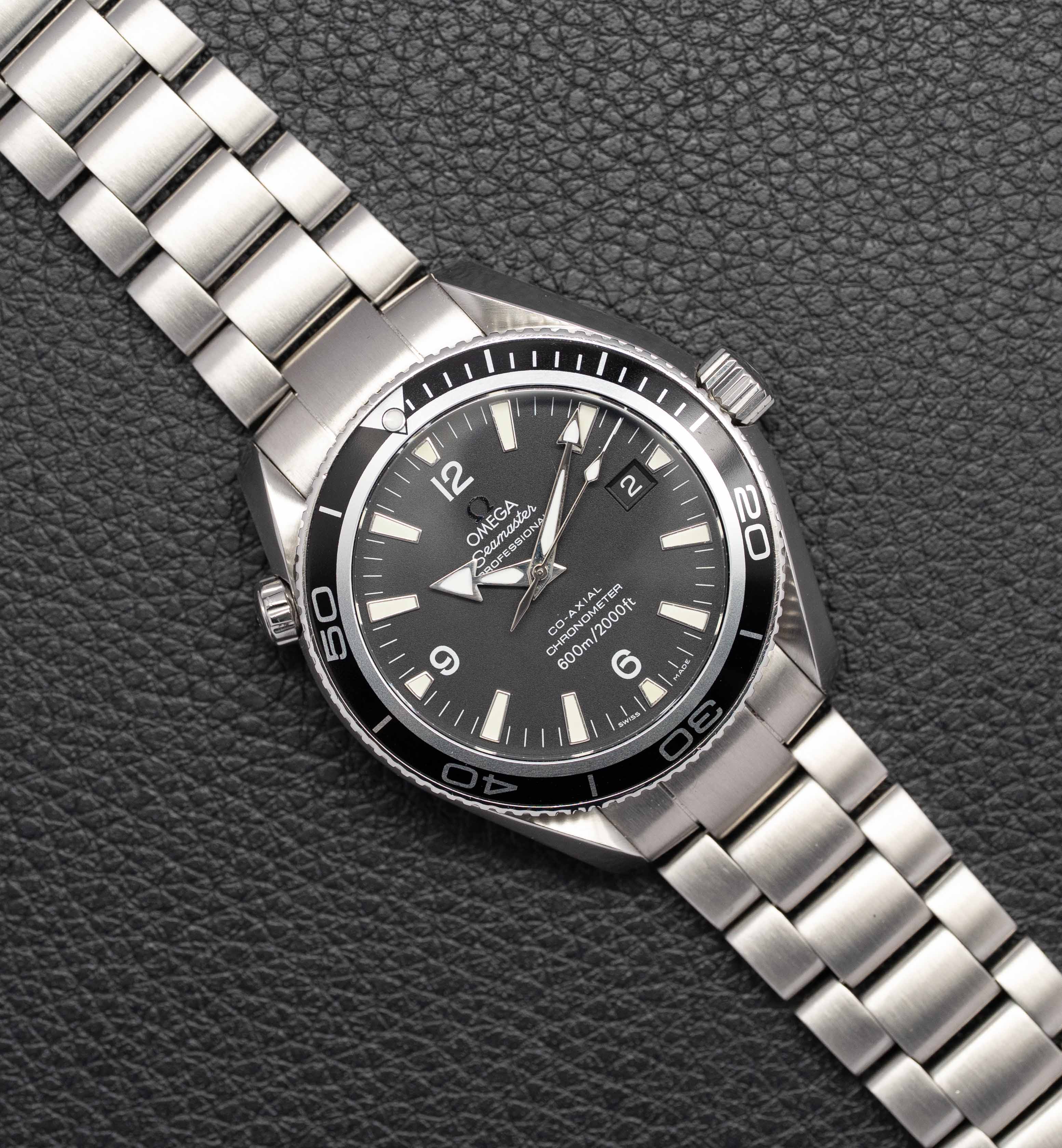 Omega Seamaster Planet Ocean 2201.50 Black Dial 2008