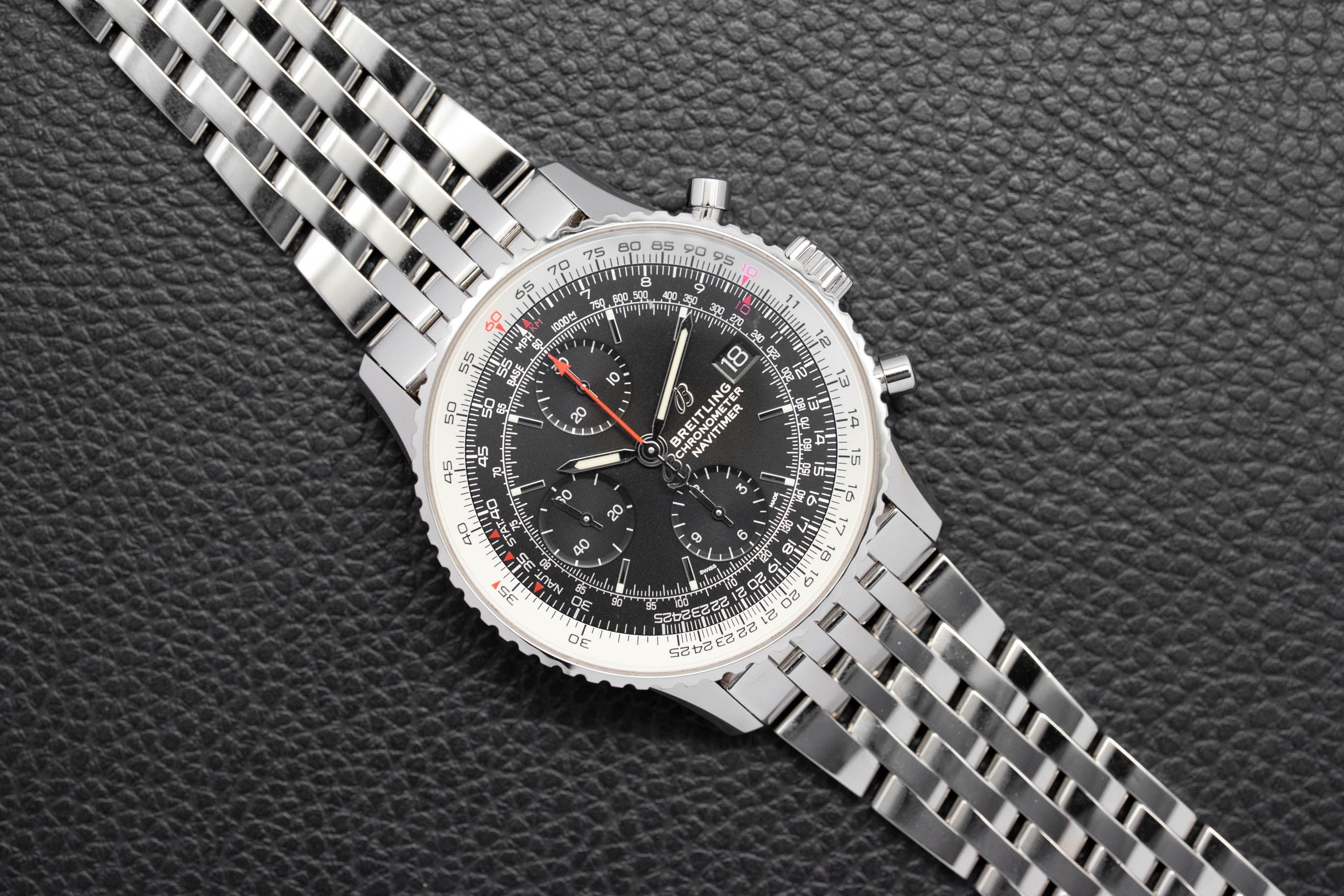 Breitling Navitimer A13324 Fullset 2019 Box+Papers