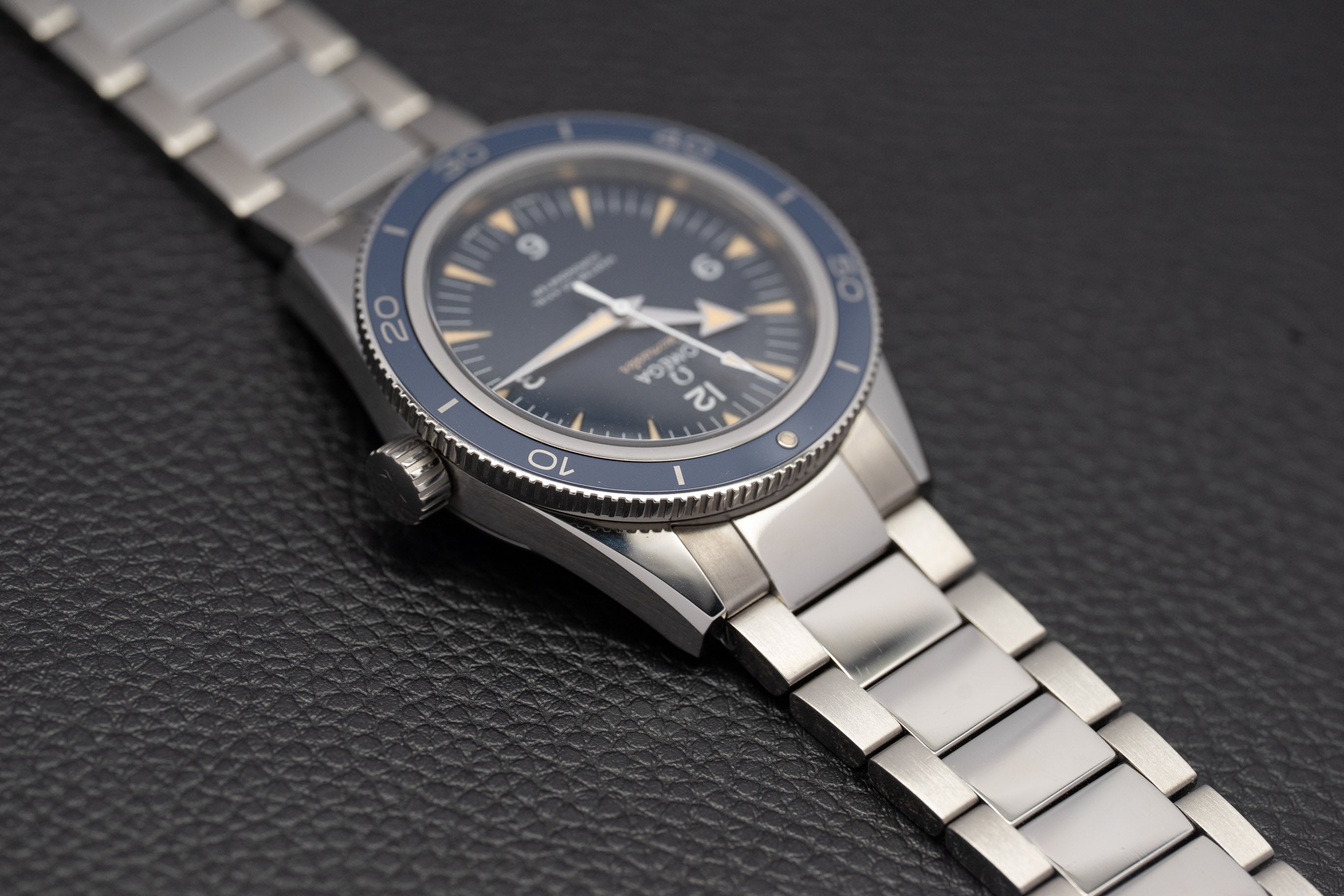 Omega Seamaster 300 233.90.41.21.03.001 Fullset 2015 Box+Papers