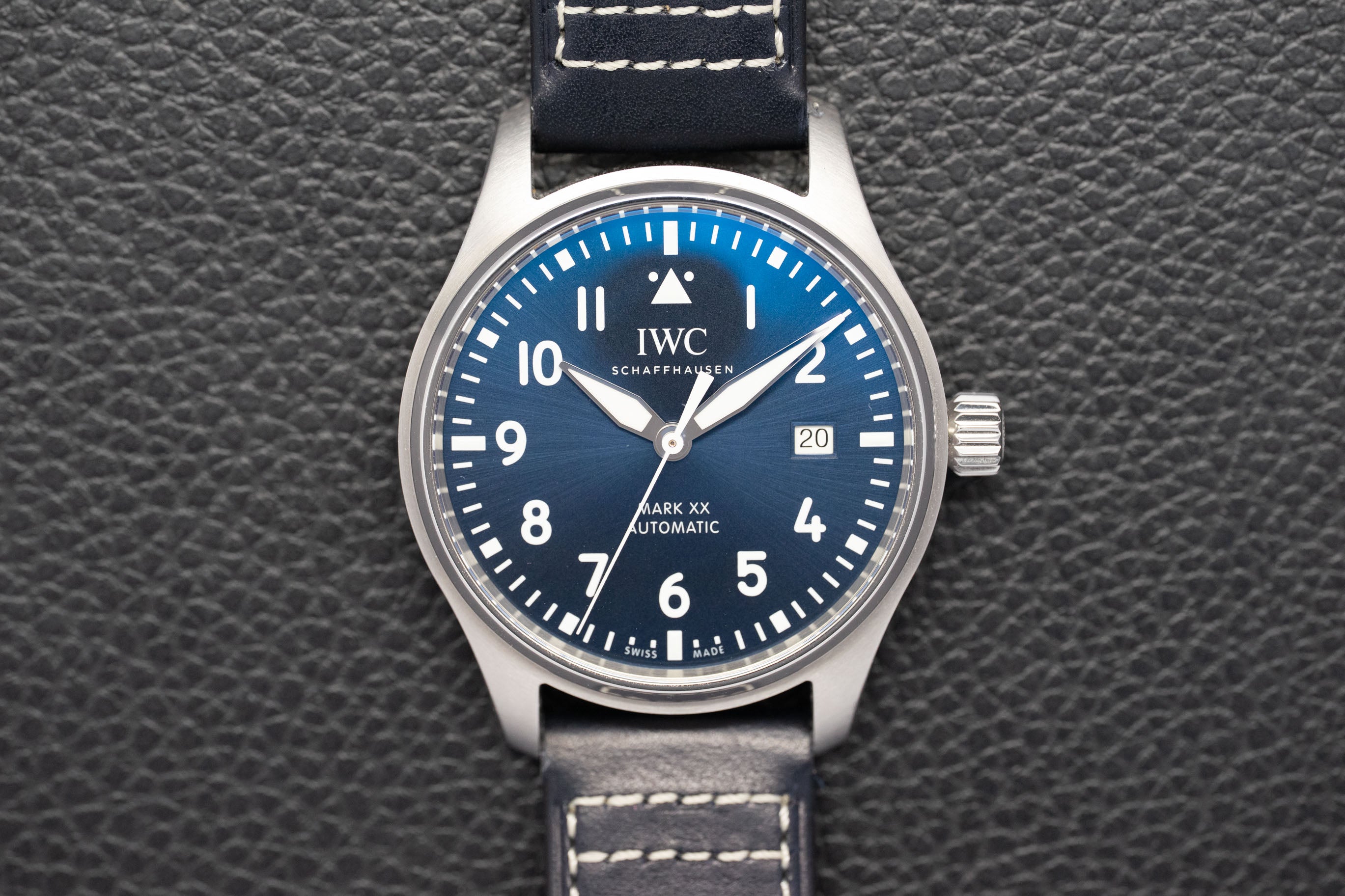 IWC Fliegeruhr Mark XX IW328203 Fullset 2025 Box+Papers
