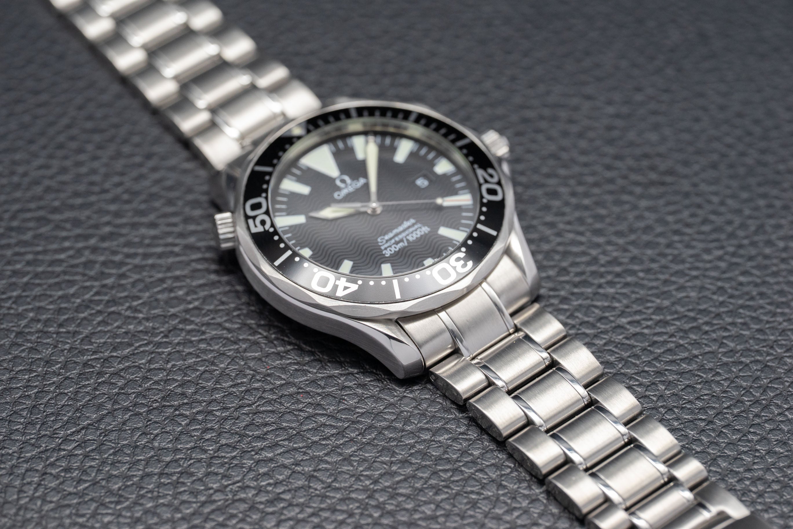 Omega Seamaster Diver 300 2264.50 Black Dial 1998