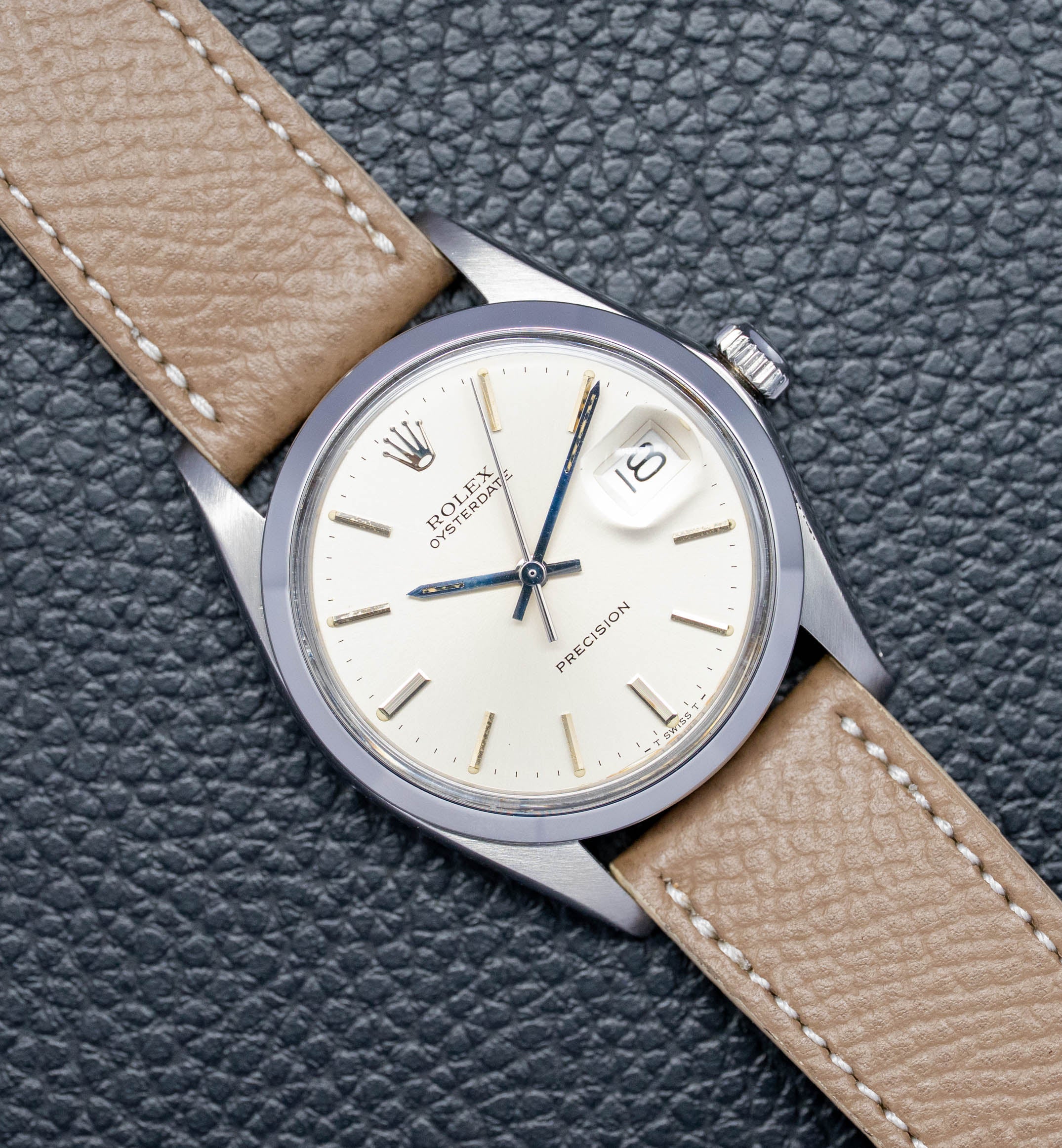 Rolex Oysterdate 6694 Silver Dial 1969