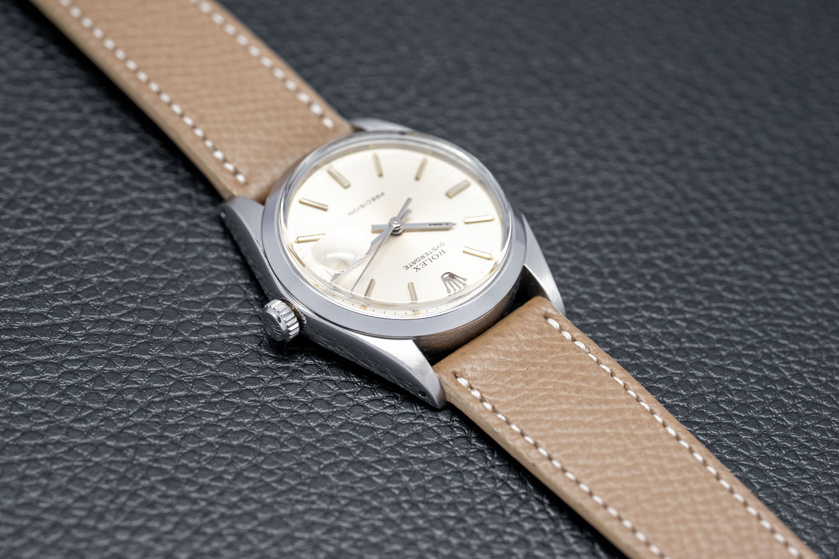 Rolex Oysterdate 6694 Silver Dial 1969