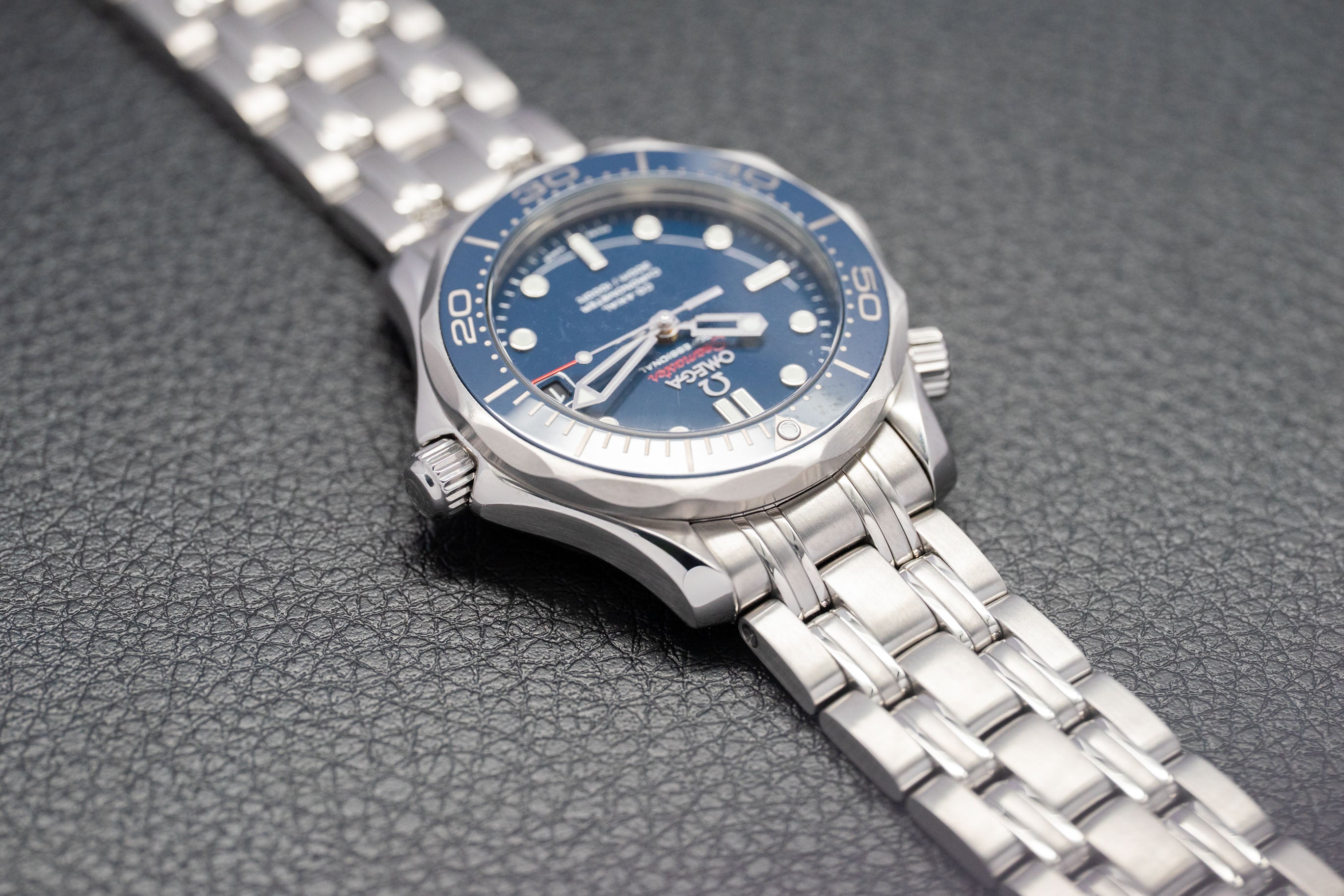 Omega Seamaster Diver 300 212.30.36.20.03.001 Fullset 2019 Box+Papers