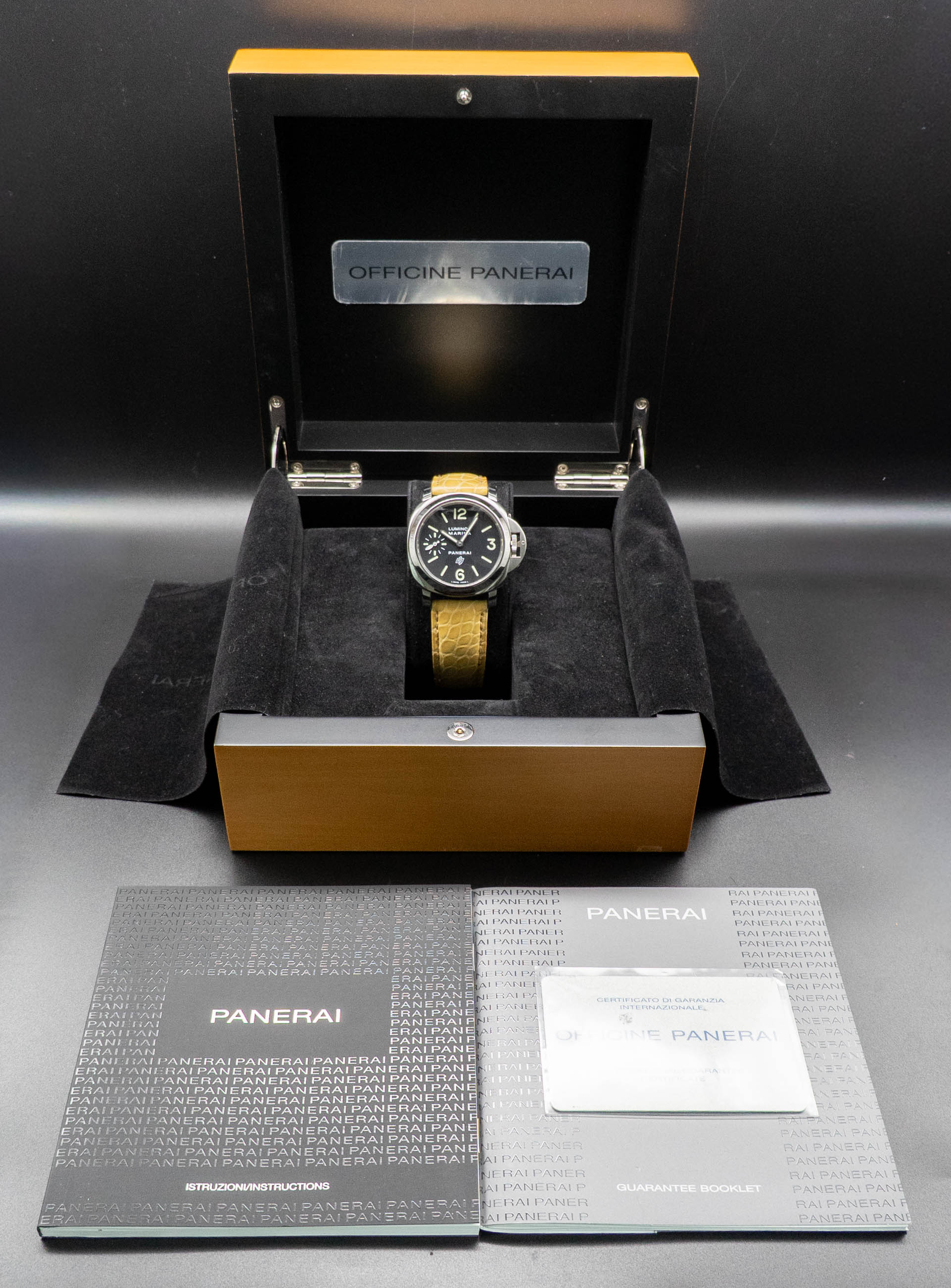 Panerai Luminor Marina PAM01005 Fullset 2016 Box+Papers