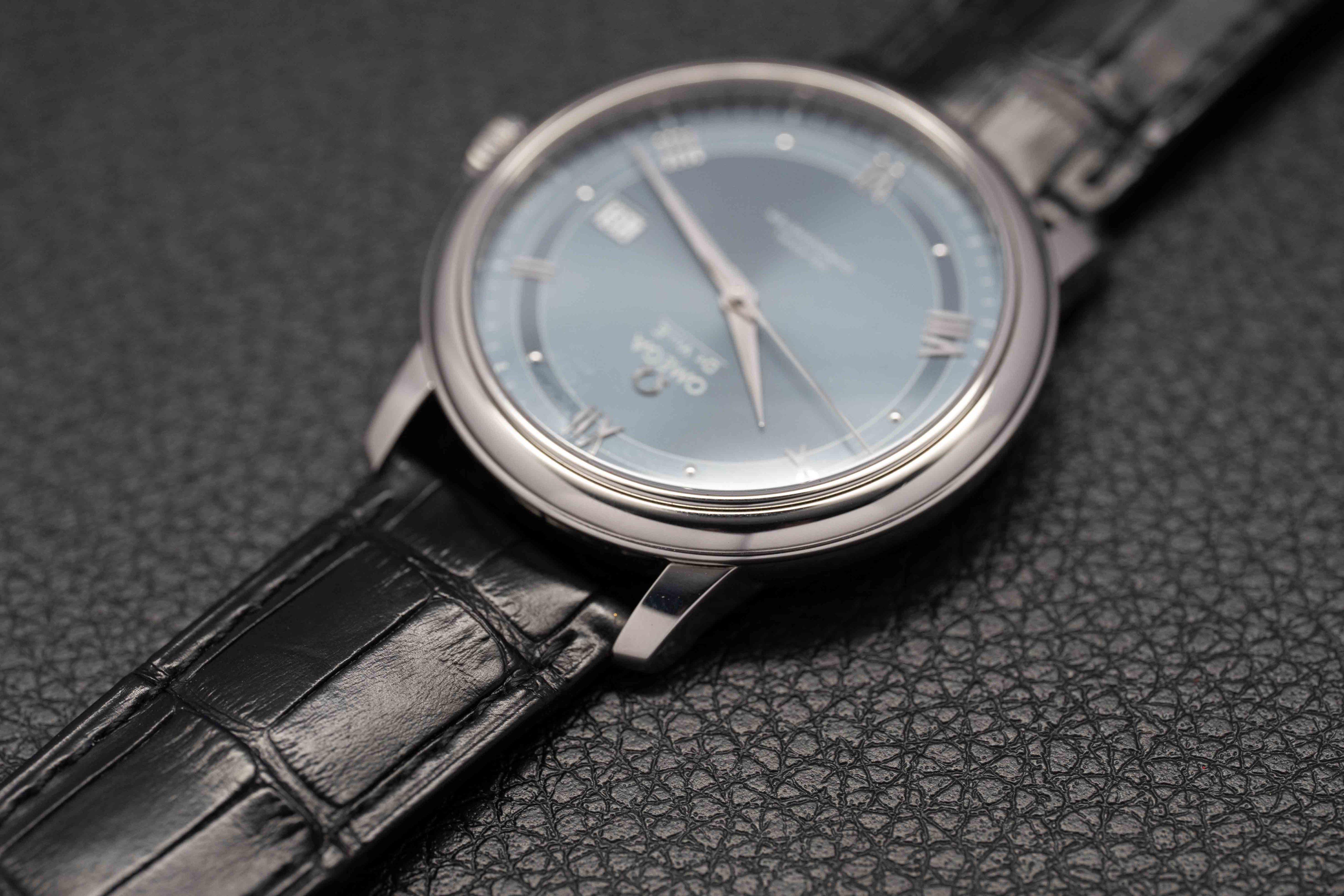 Omega De Ville Prestige 424.13.40.20.03.002 Blue Dial 2017 Papers